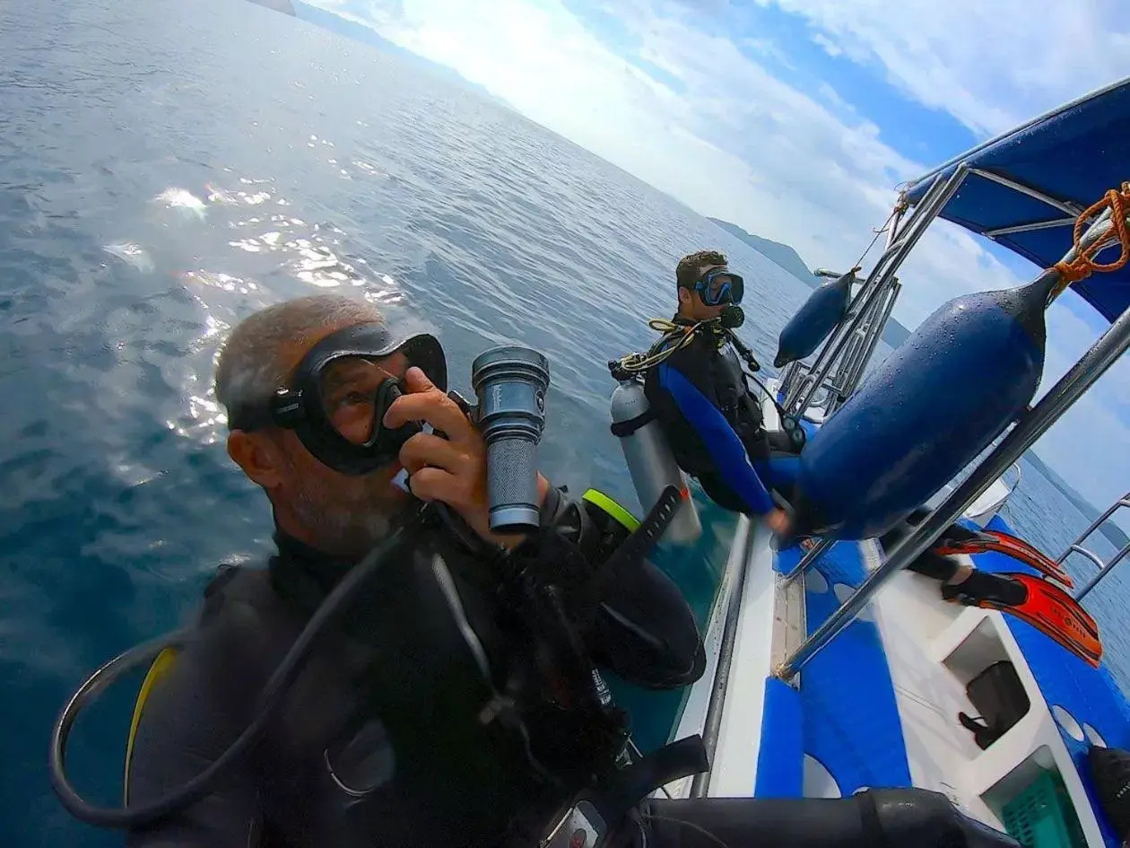 Diving in Chindonan Dive and Beach Resort Diving in Chindonan Dive and Beach Resort