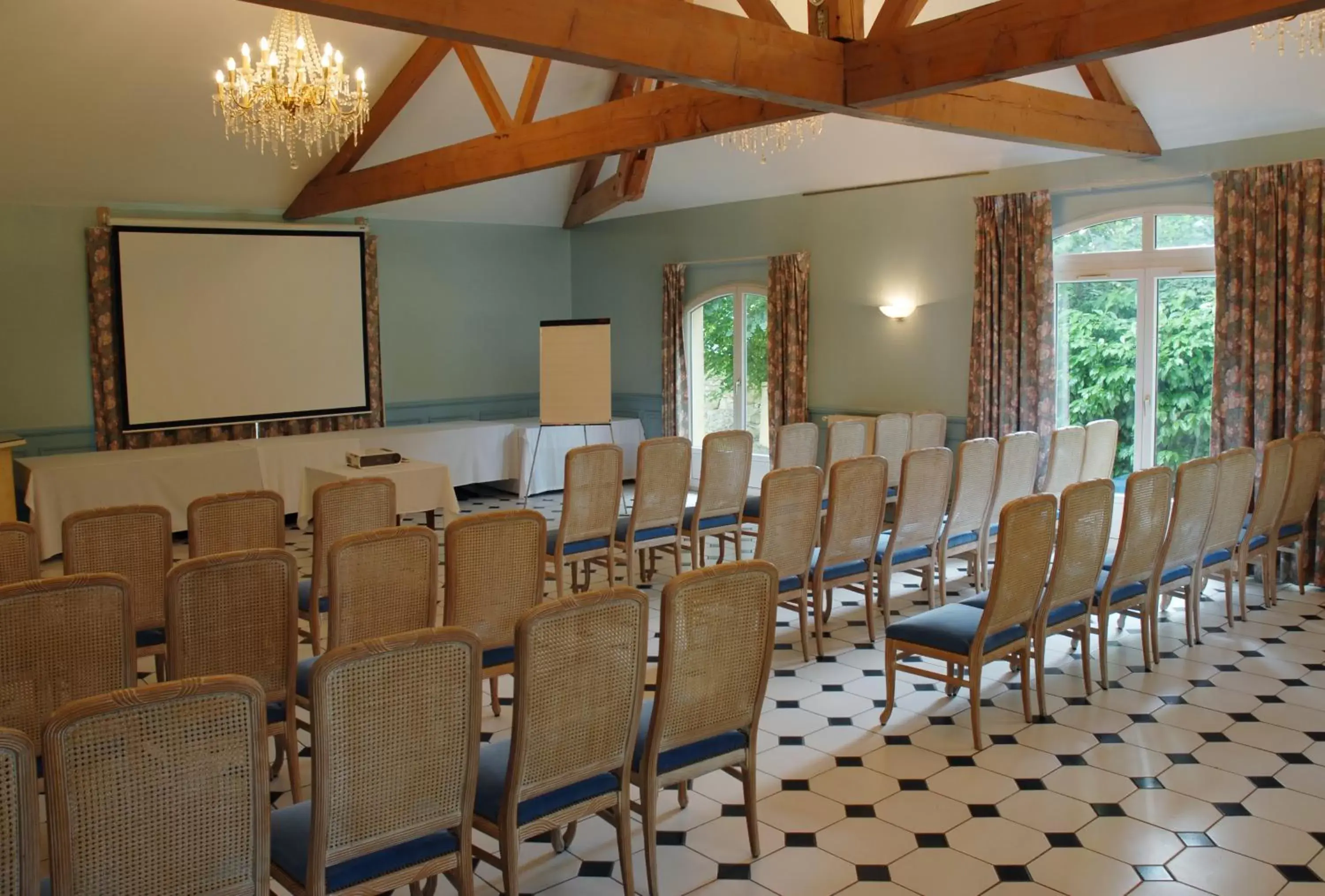 Banquet/Function facilities in Château des Reynats