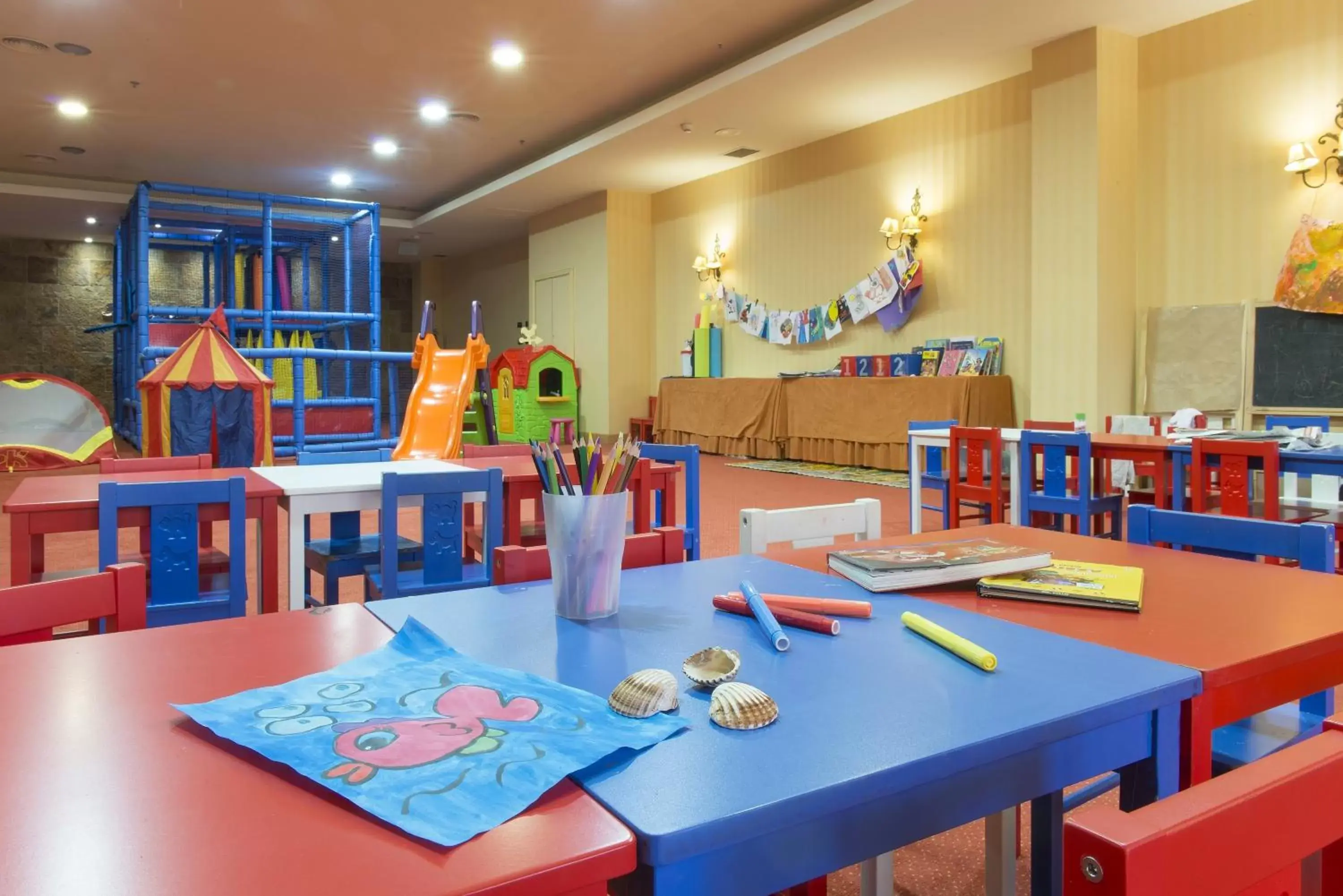 Kids's club, Kid's Club in Elba Estepona Gran Hotel & Thalasso Spa