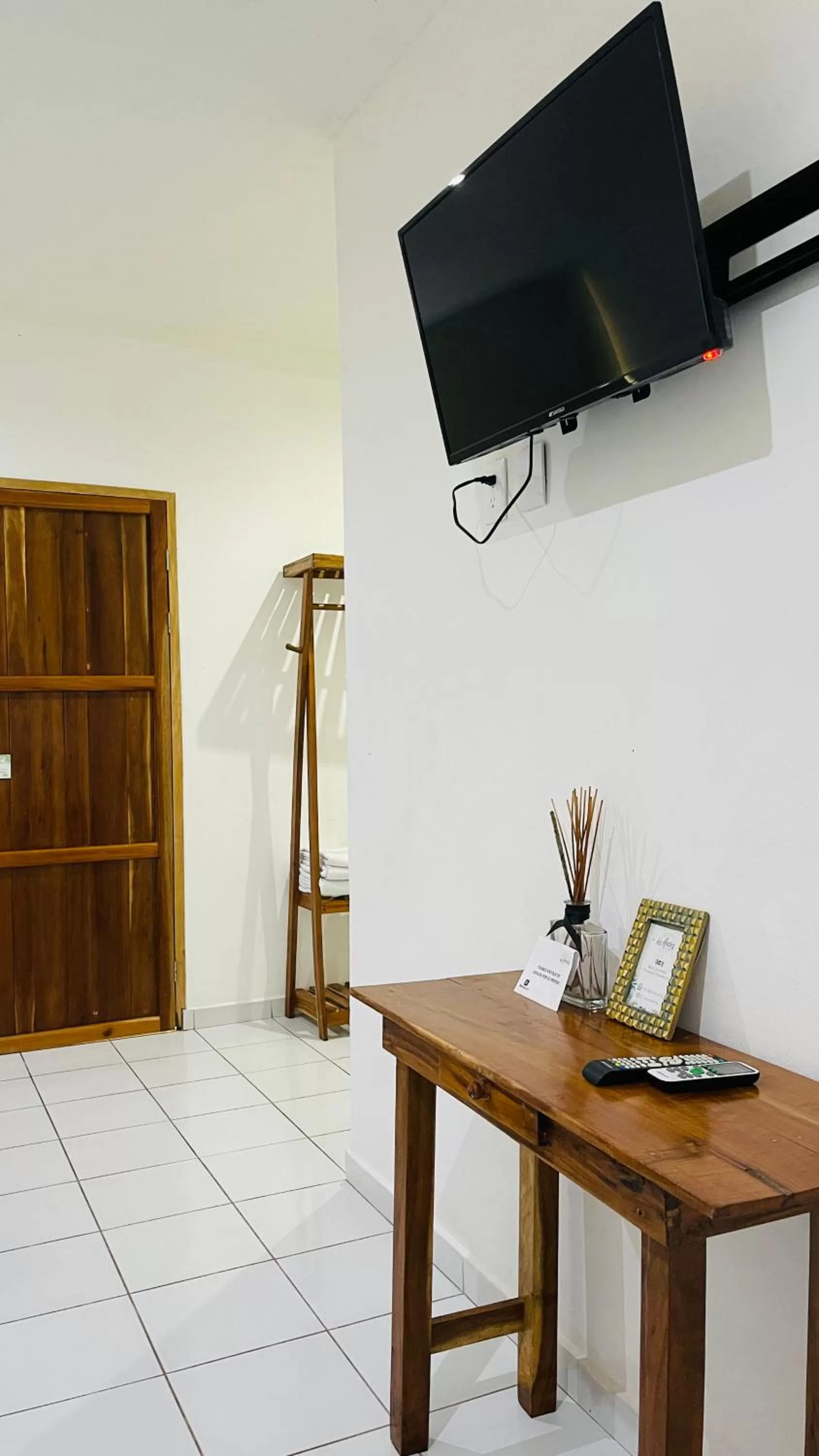 TV and multimedia in Los Arcos Hotel - TULUM