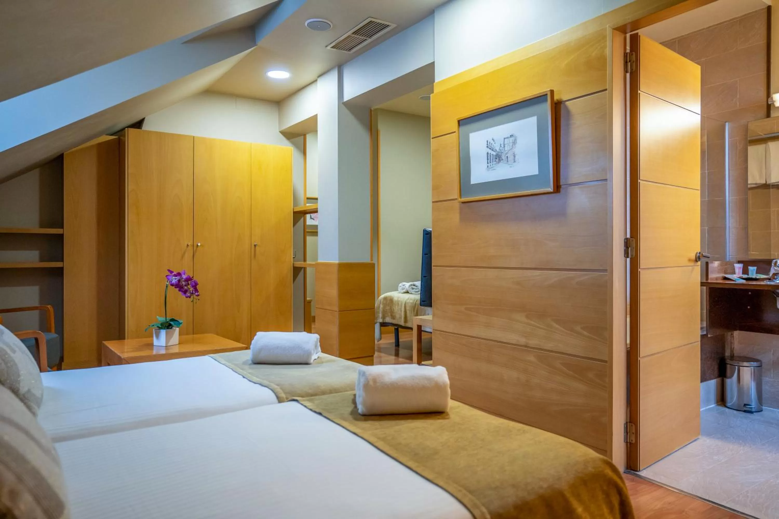 Bedroom, Bed in Victoria 4 Puerta del Sol