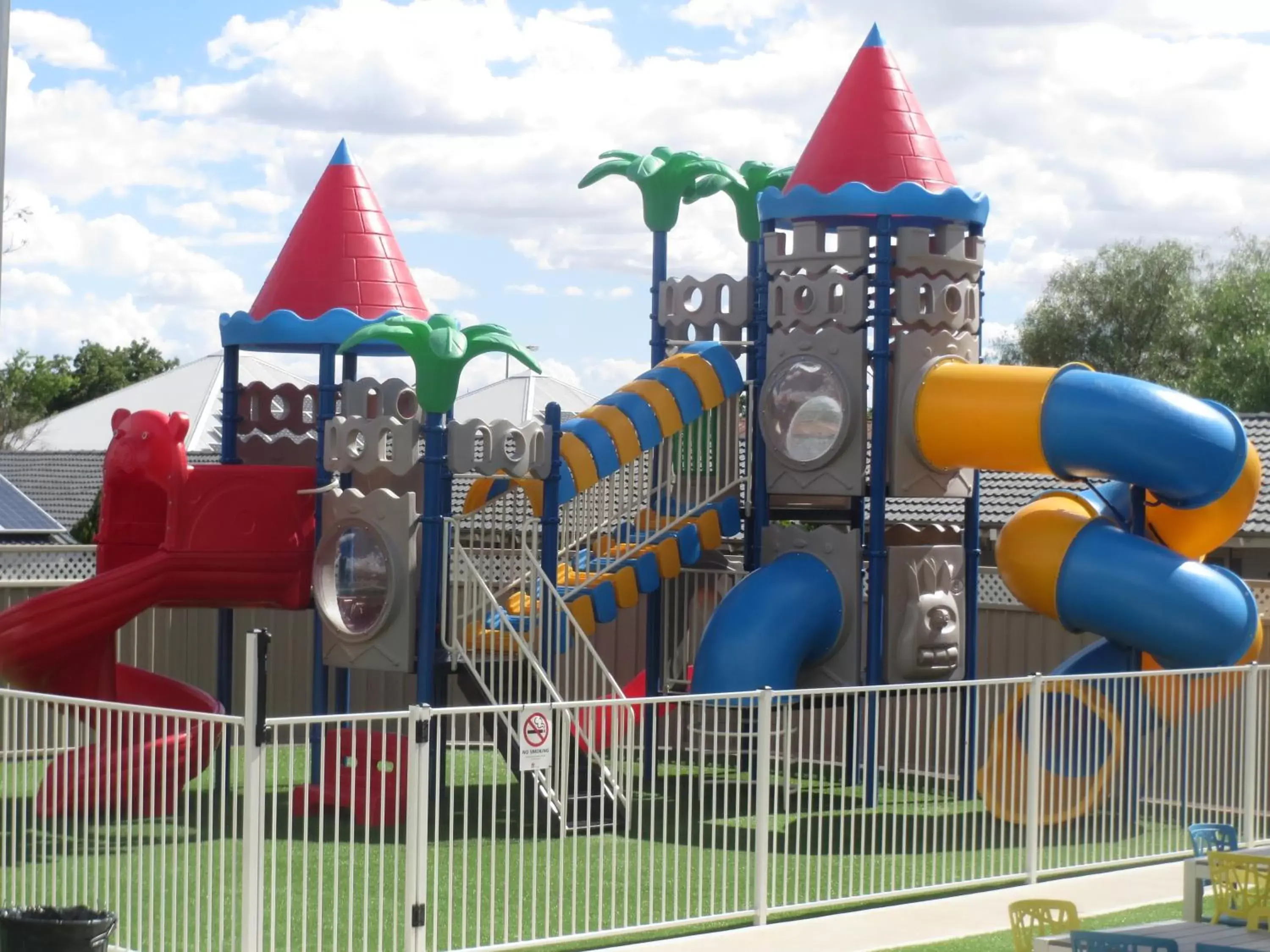 Children play ground, Water Park in Coachman Hotel Motel