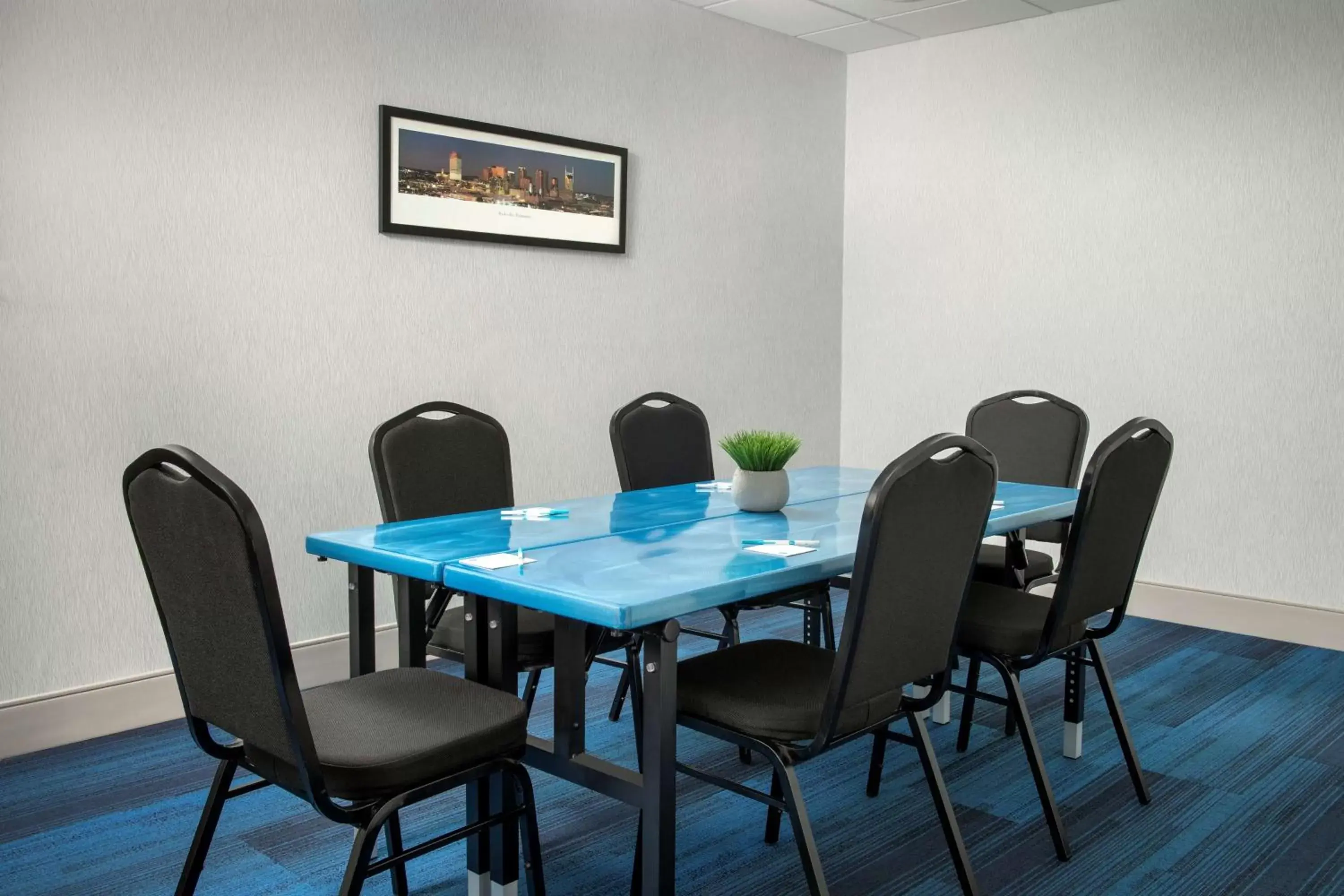 Meeting/conference room in Home2 Suites By Hilton Murfreesboro