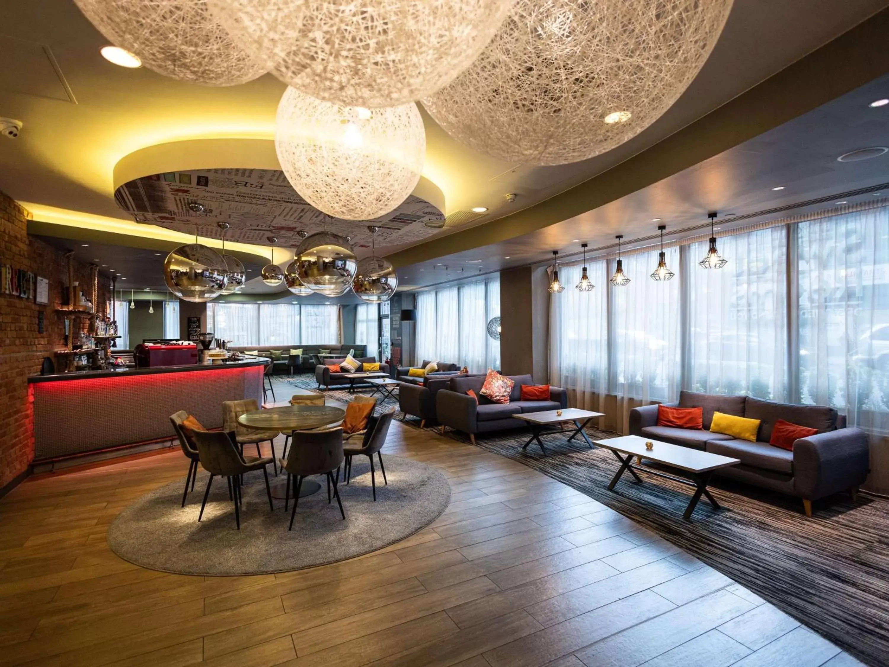 Lounge or bar, Restaurant/Places to Eat in ibis London City - Shoreditch
