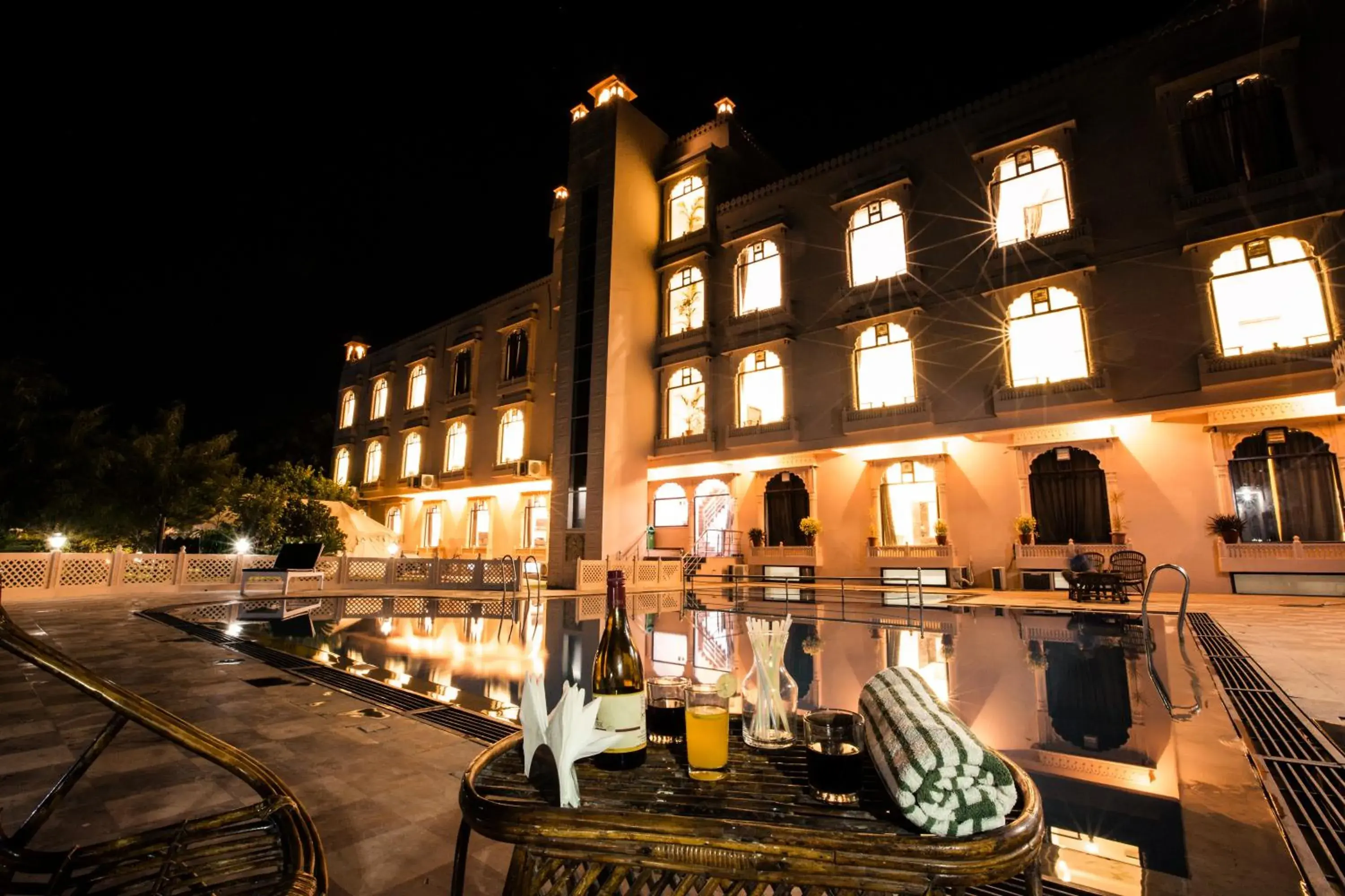 Swimming pool, Property Building in Ranthambhore National Resort