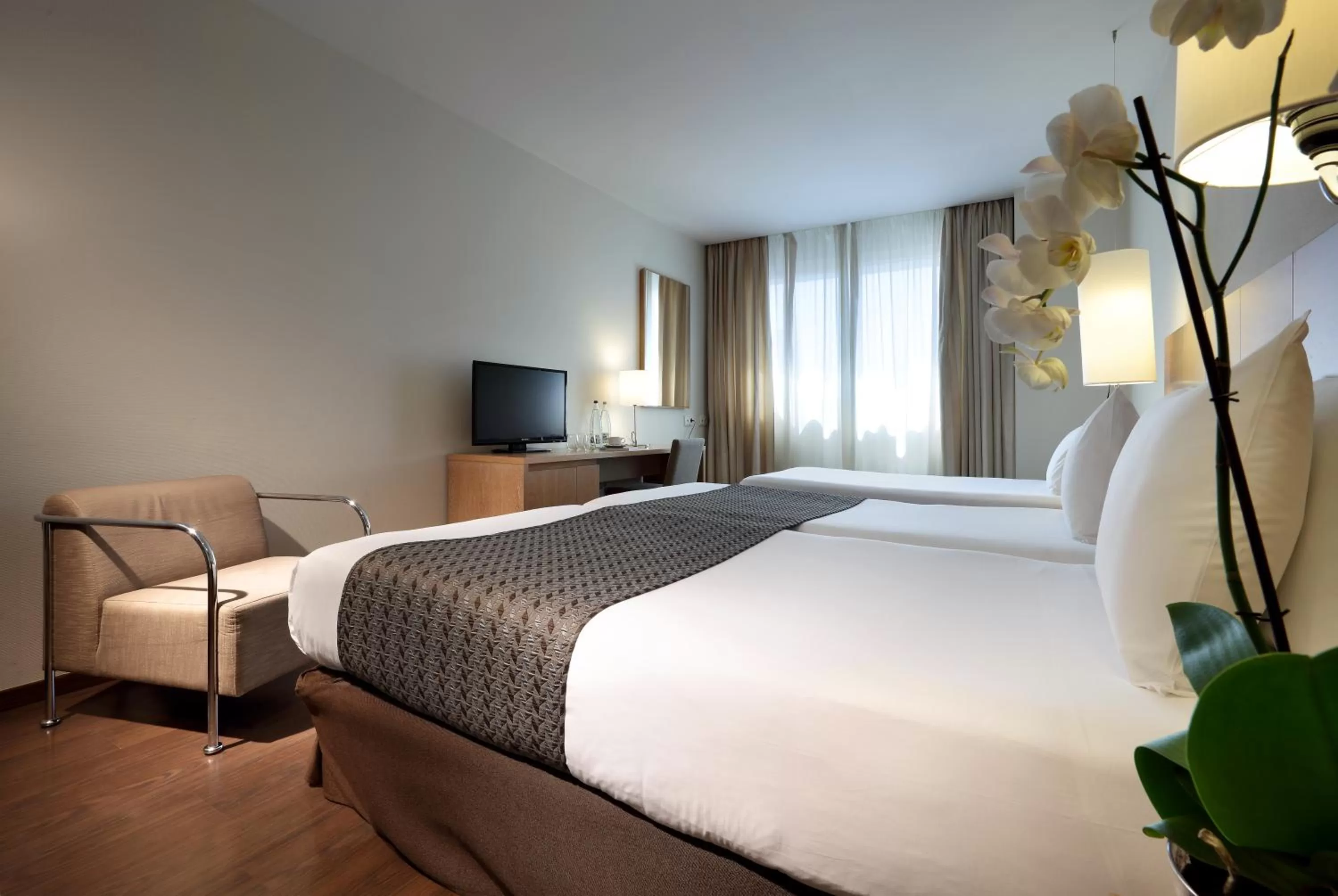 Bed in Eurostars Lucentum