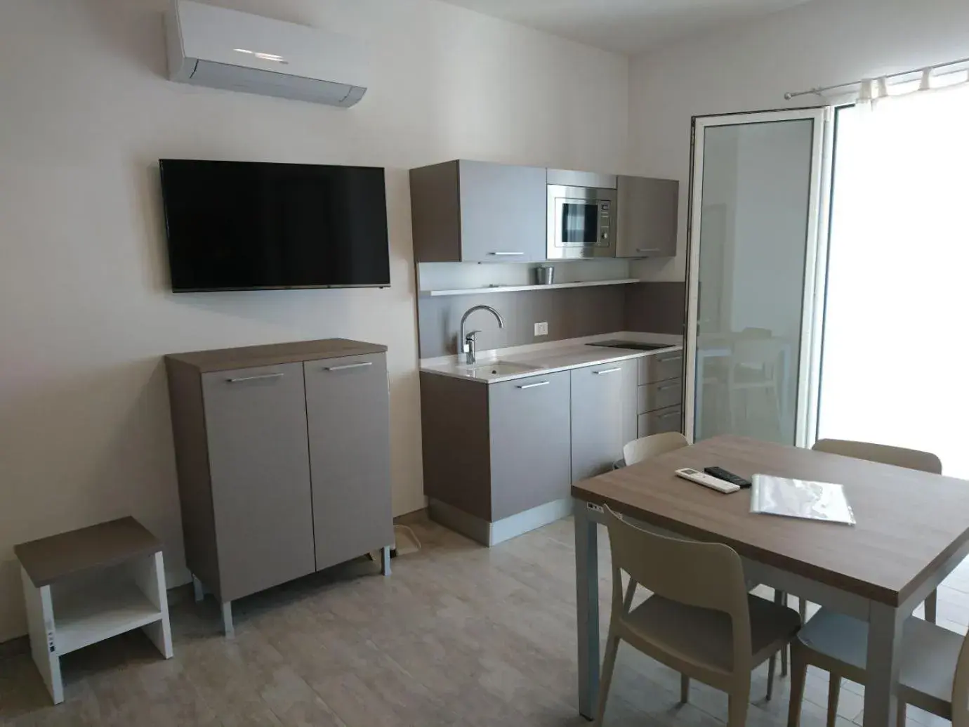 Kitchen or kitchenette, Kitchen/Kitchenette in La Blanca Resort & Spa