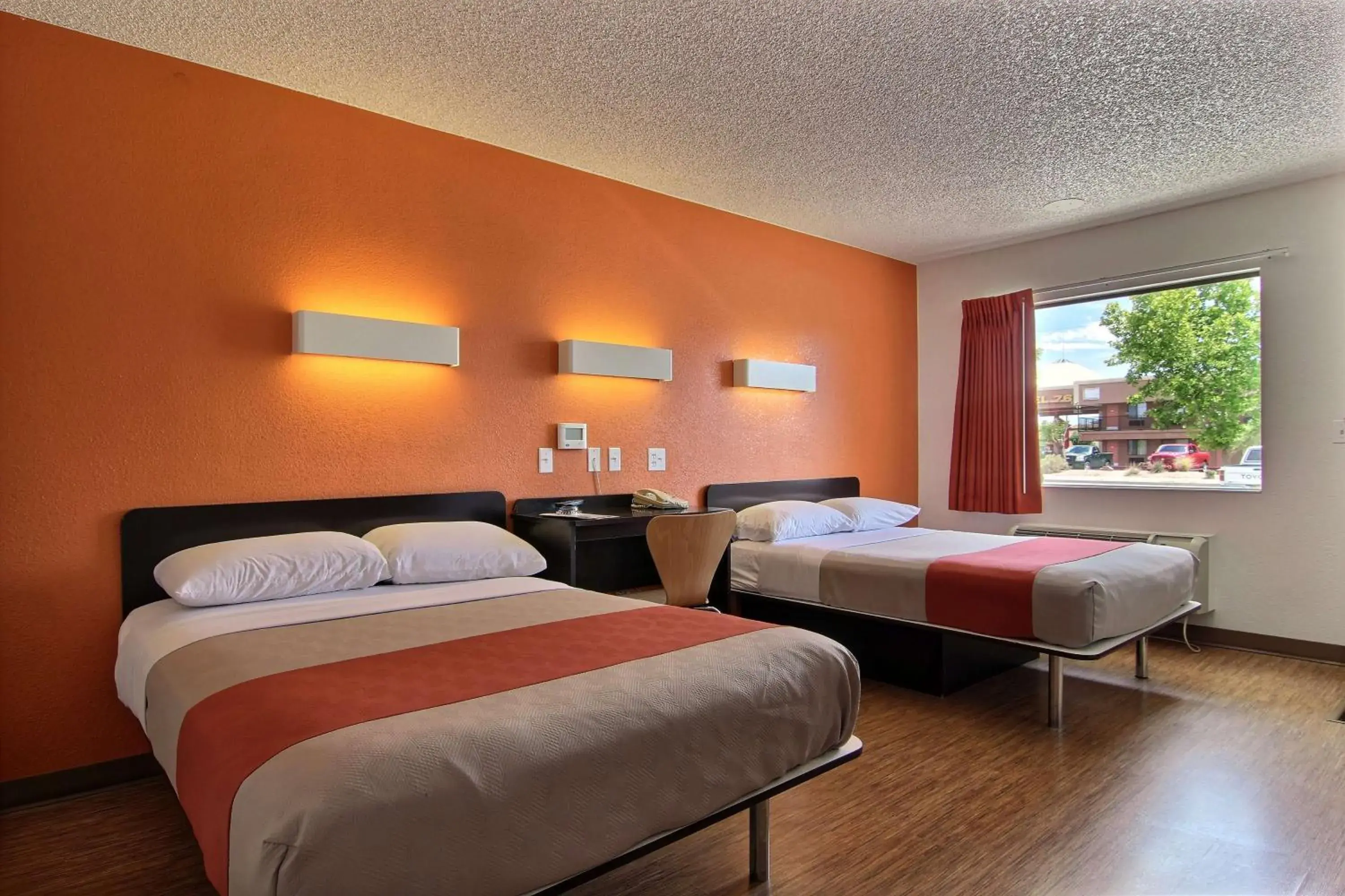 TV and multimedia, Room Photo in Motel 6-Albuquerque, NM - Coors Road