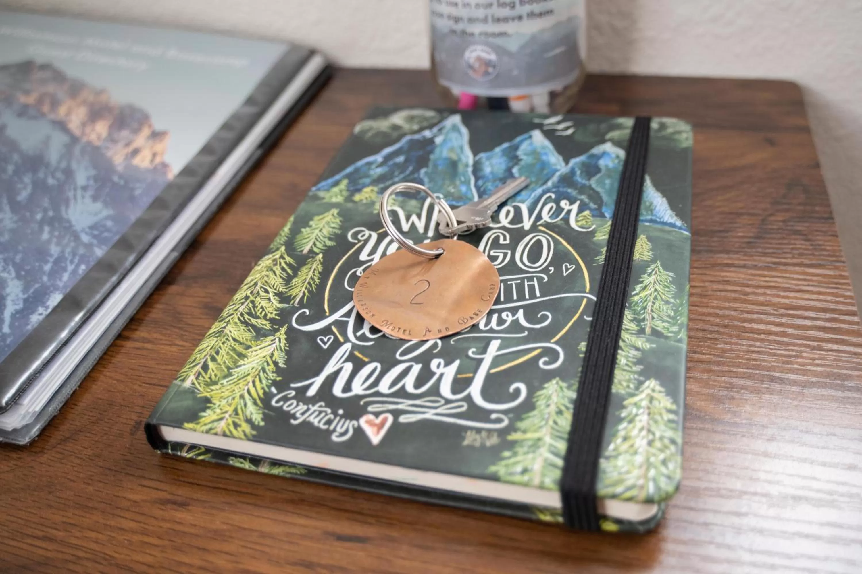 Decorative detail in Mt Williamson Motel and Basecamp