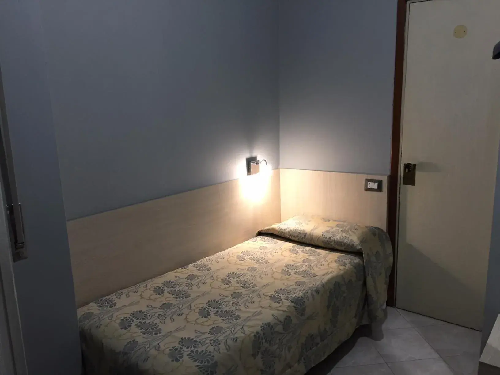 Photo of the whole room, Bed in Hotel Città Studi
