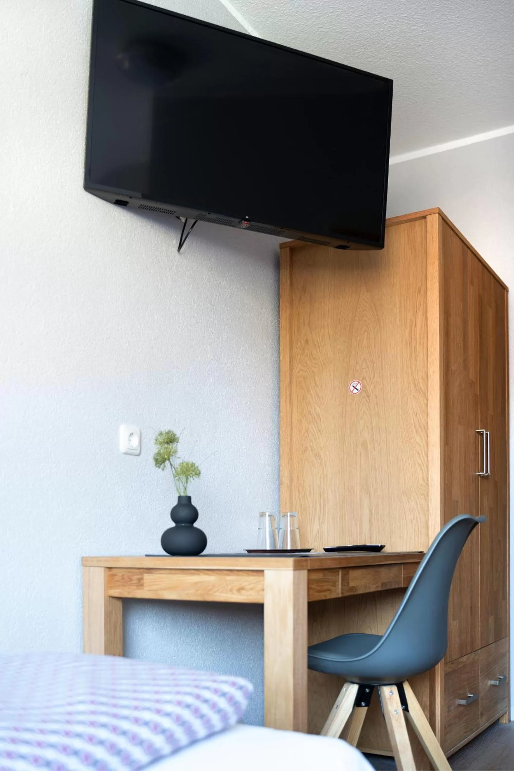 Bedroom in Hotel Garni Moers