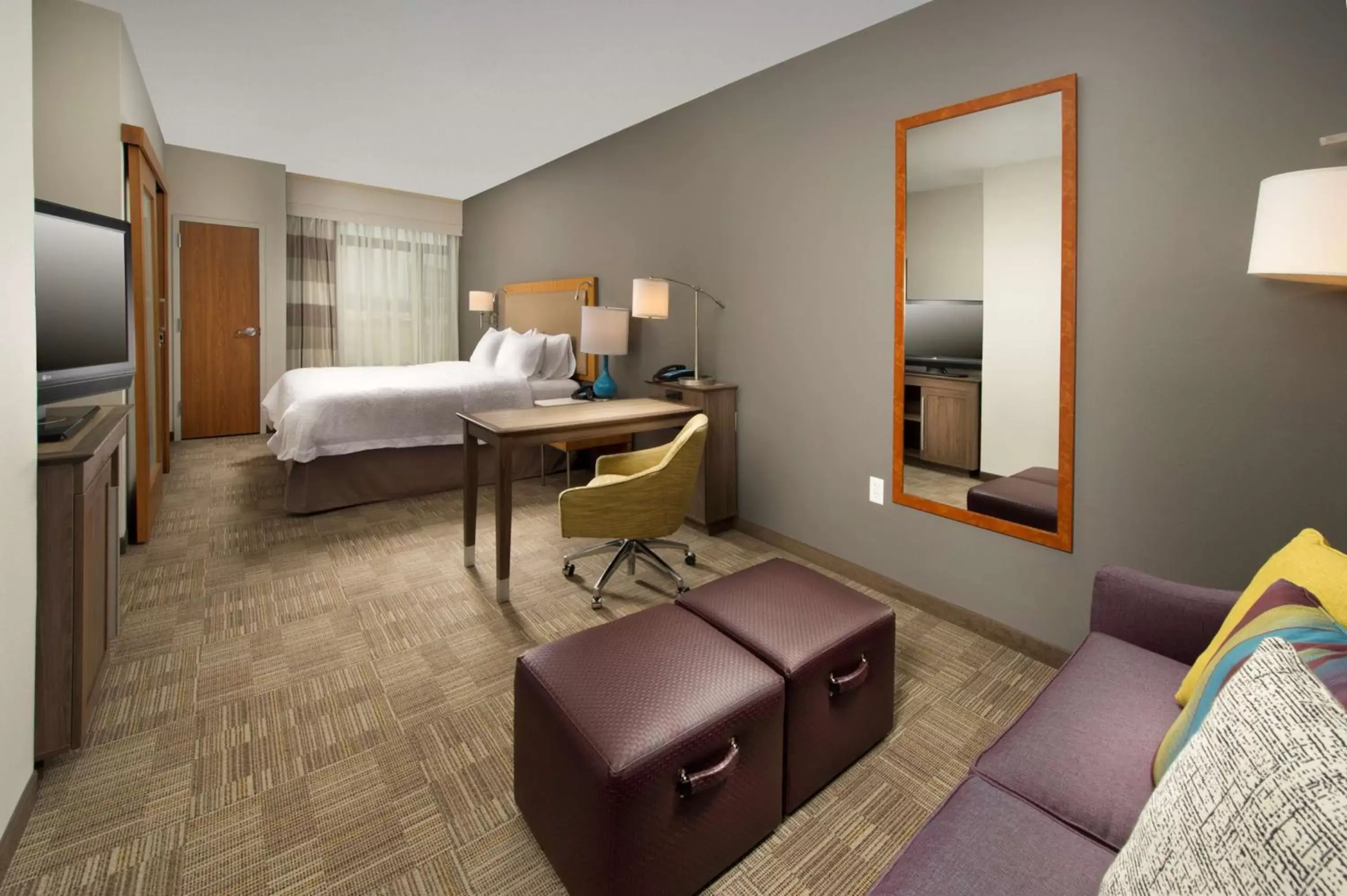 Bed in Hampton Inn & Suites San Antonio Northwest/Medical Center