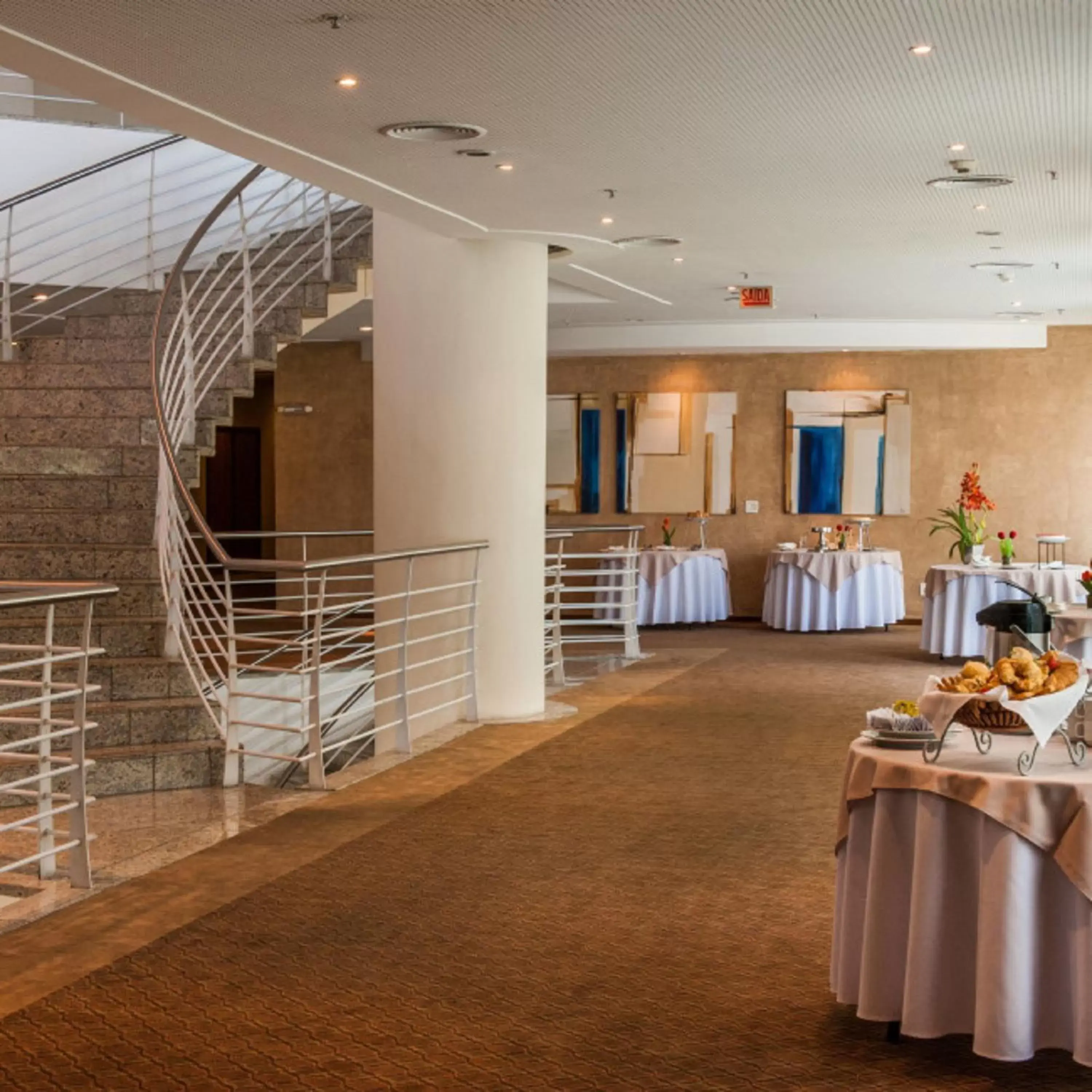 Lobby or reception, Banquet Facilities in Bourbon Joinville Convention Hotel