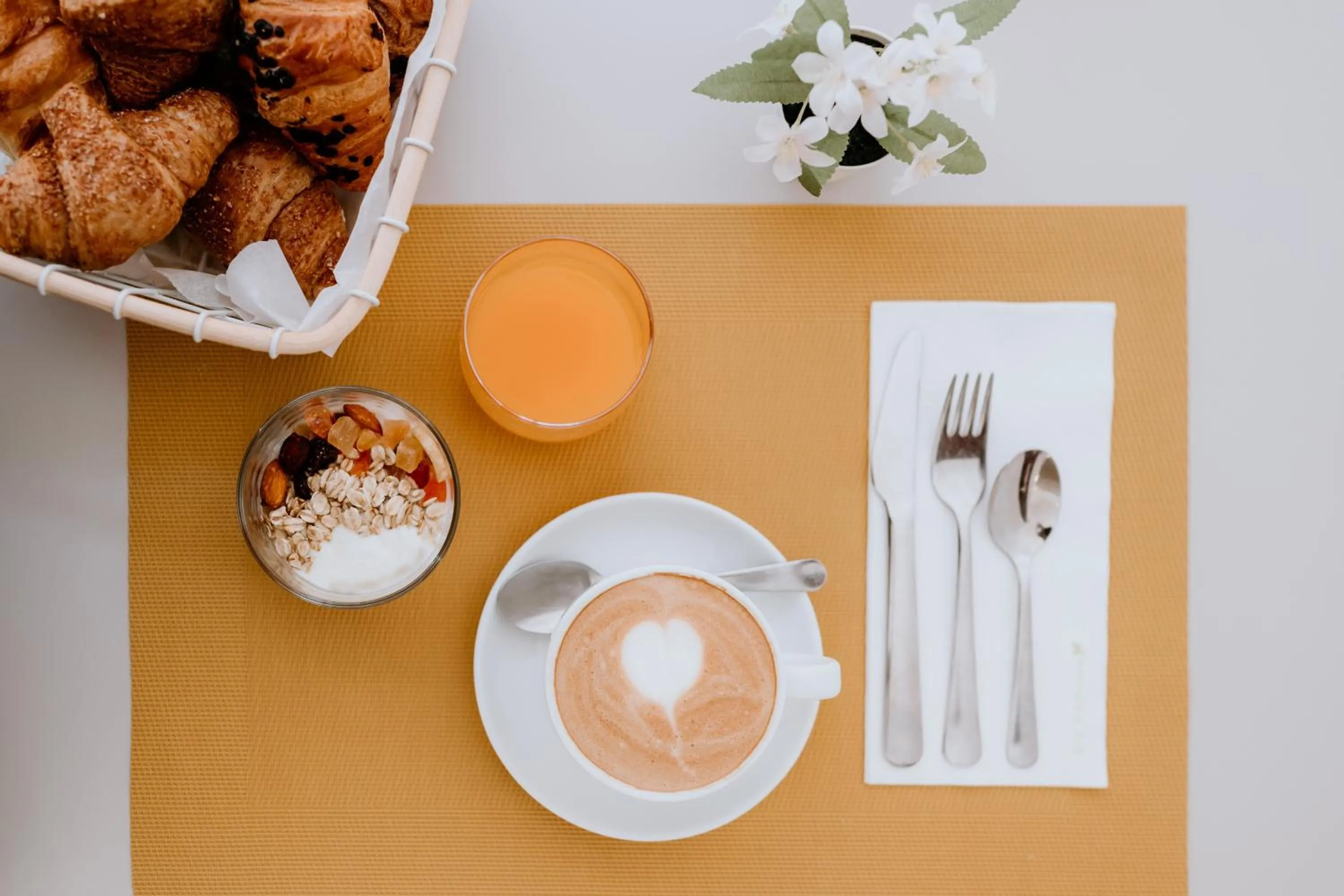 Food and drinks in Hotel Venezia