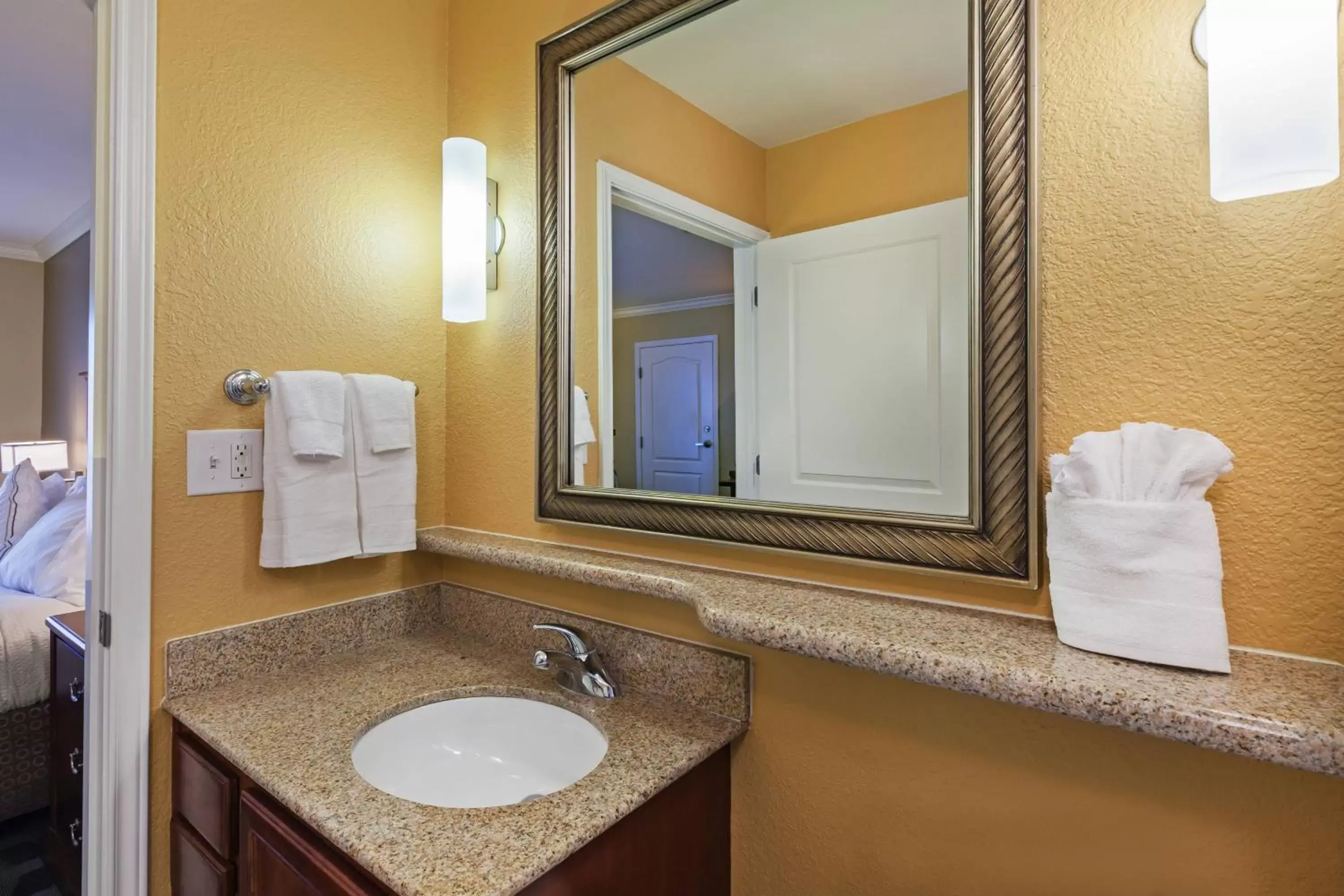 Bathroom in TownePlace Suites by Marriott Odessa