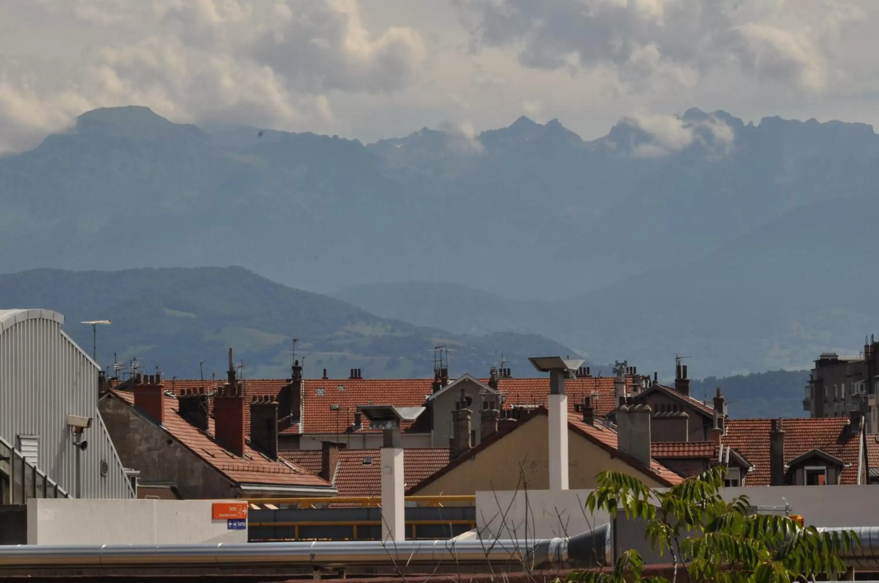 Area and facilities, Mountain View in Hotel Lux