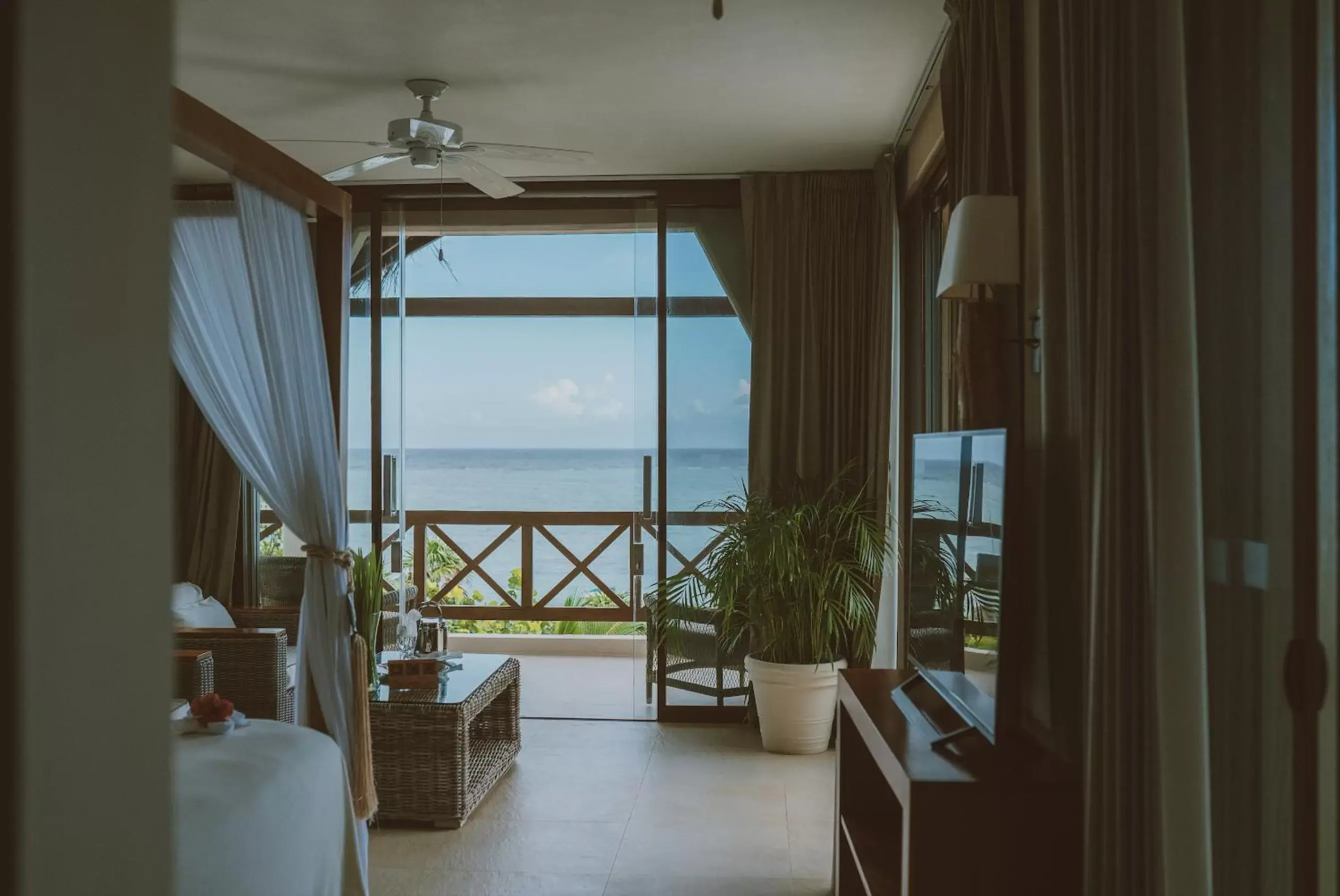 Balcony/Terrace, Sea View in Jashita Hotel
