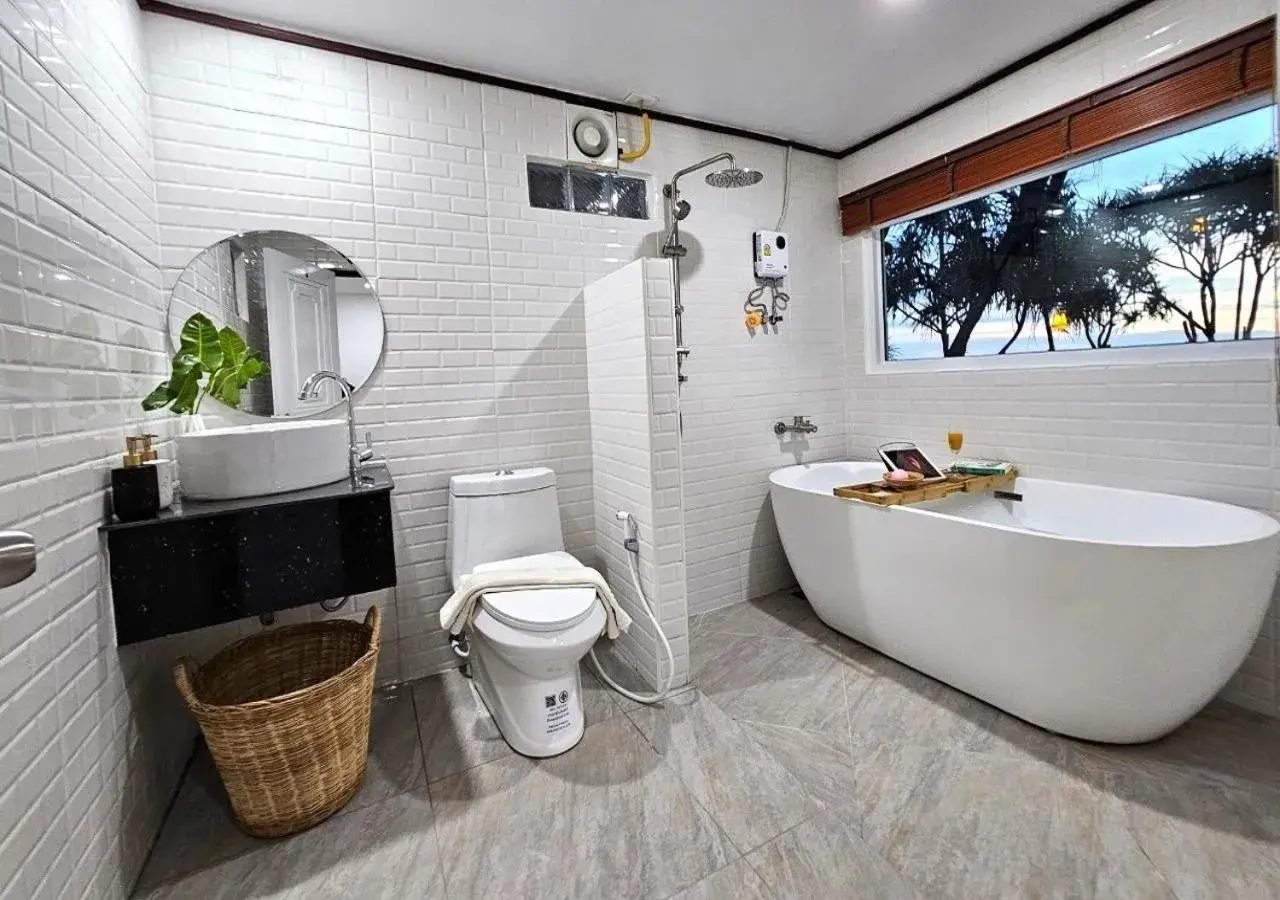 Bathroom in Lanta Nice Beach Resort - SHA Extra Plus