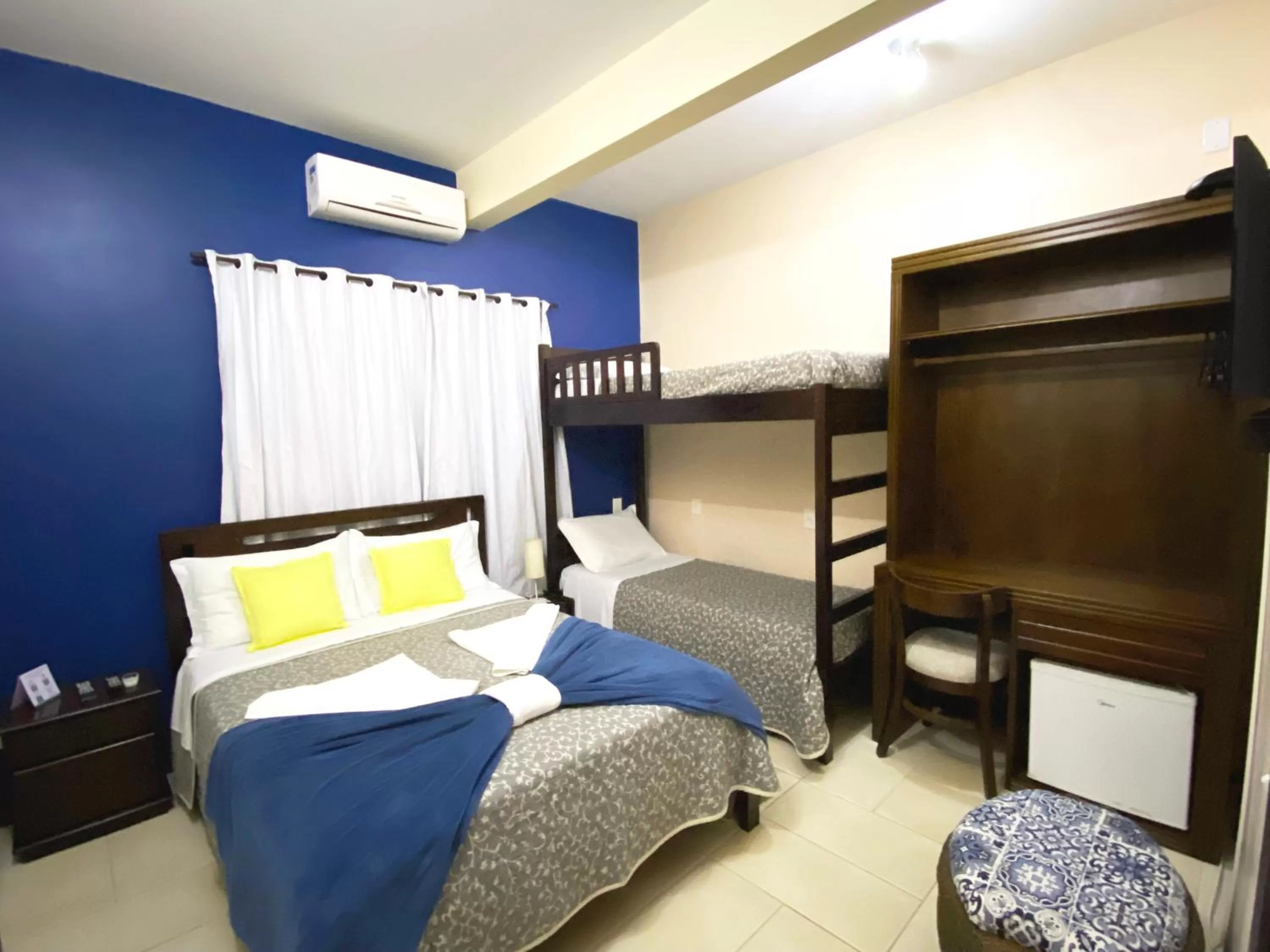 Two-Bedroom Suite in Pousada Canasvieiras