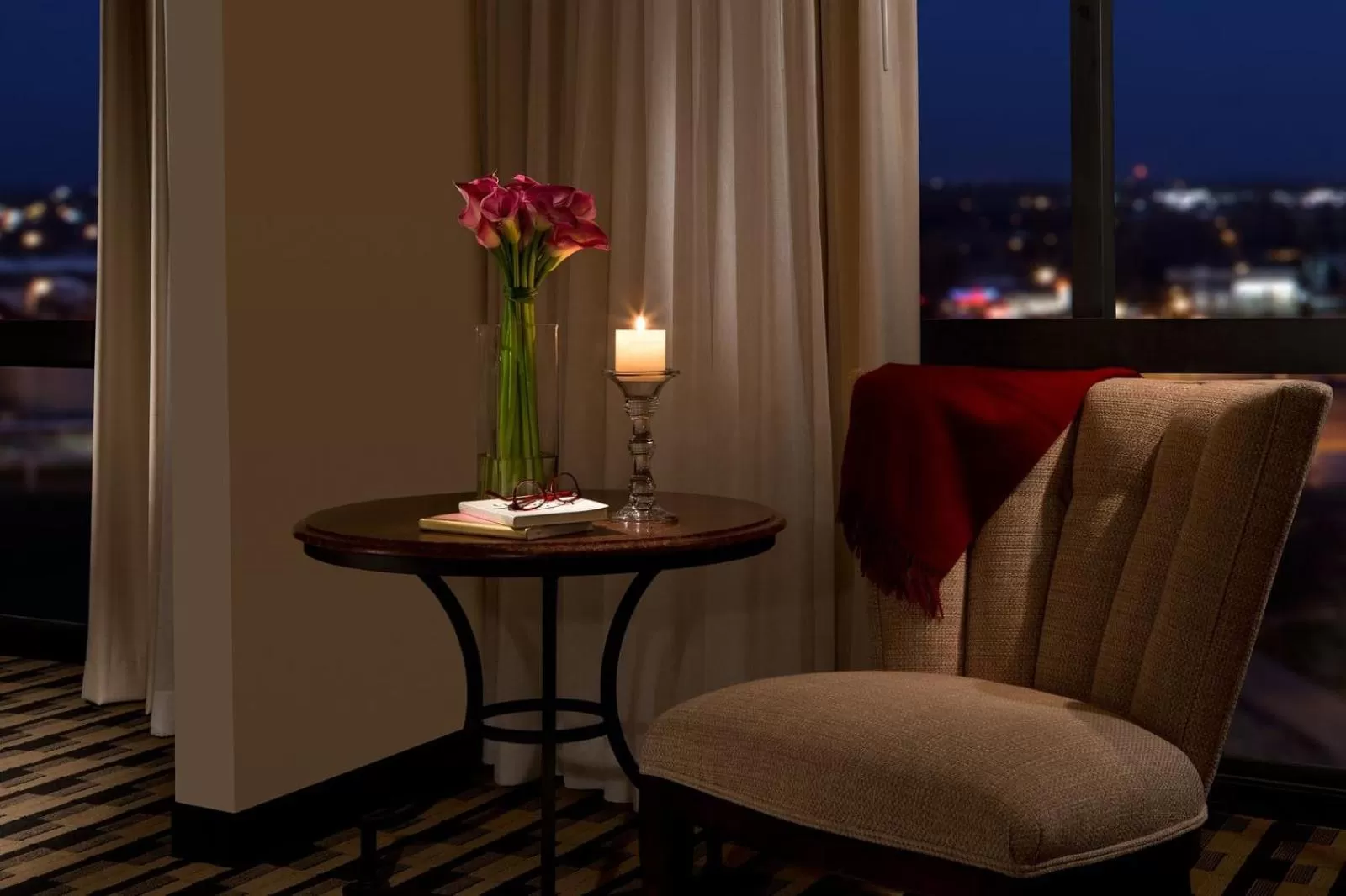 Seating area in M Hotel Buffalo