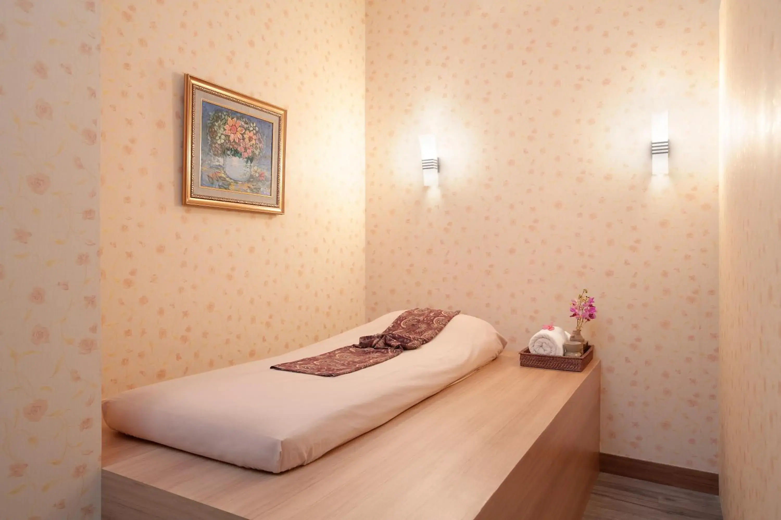 Spa and wellness centre/facilities, Bed in Batiqa Hotel Palembang