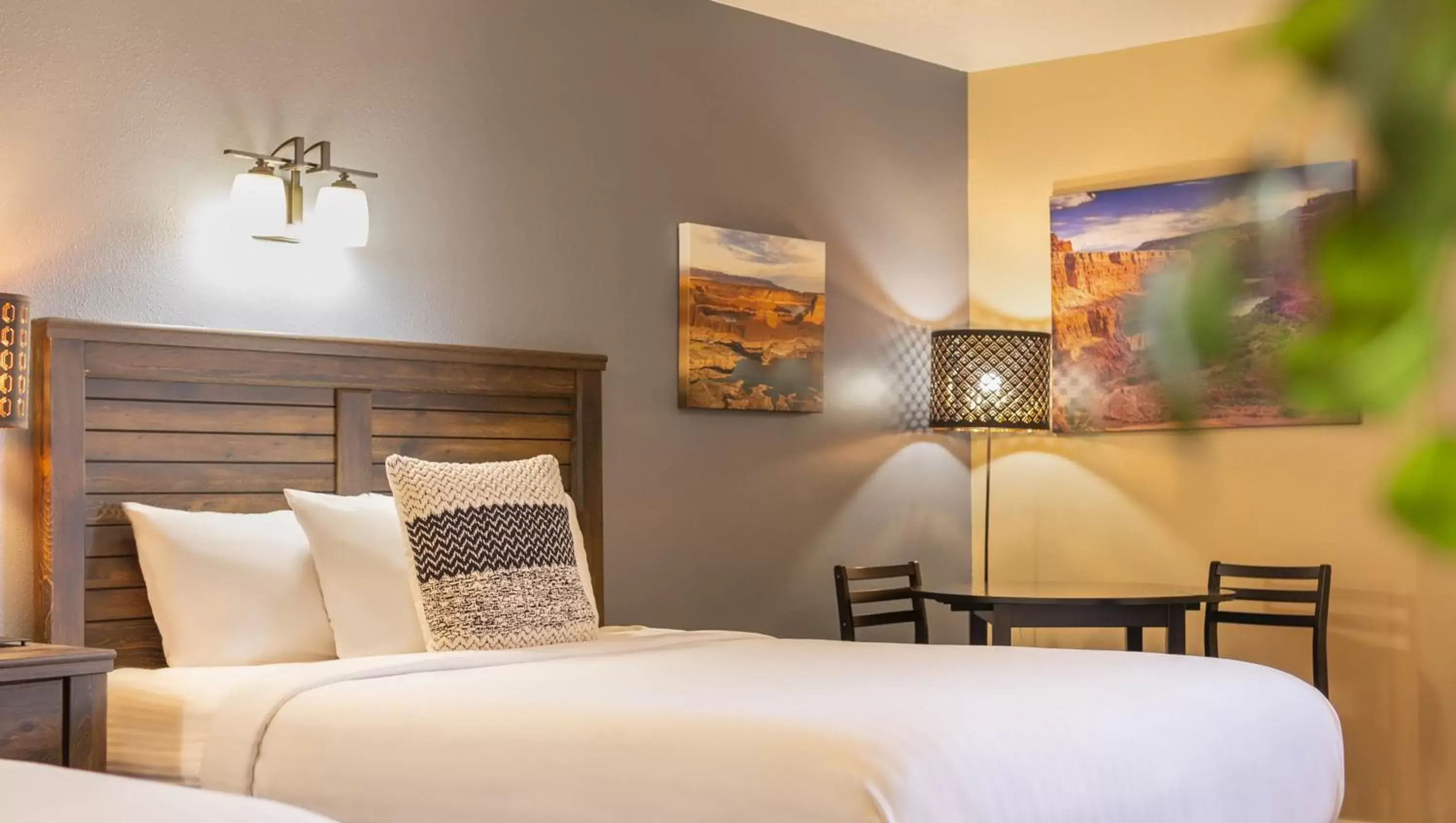 Bedroom, Bed in Ticaboo Lodge Bedroom, Bed in Ticaboo Lodge