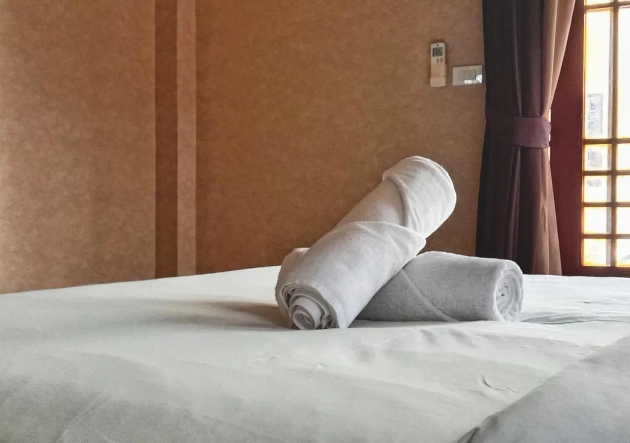 Property building, Bed in Fueangfu Villa Chaweng