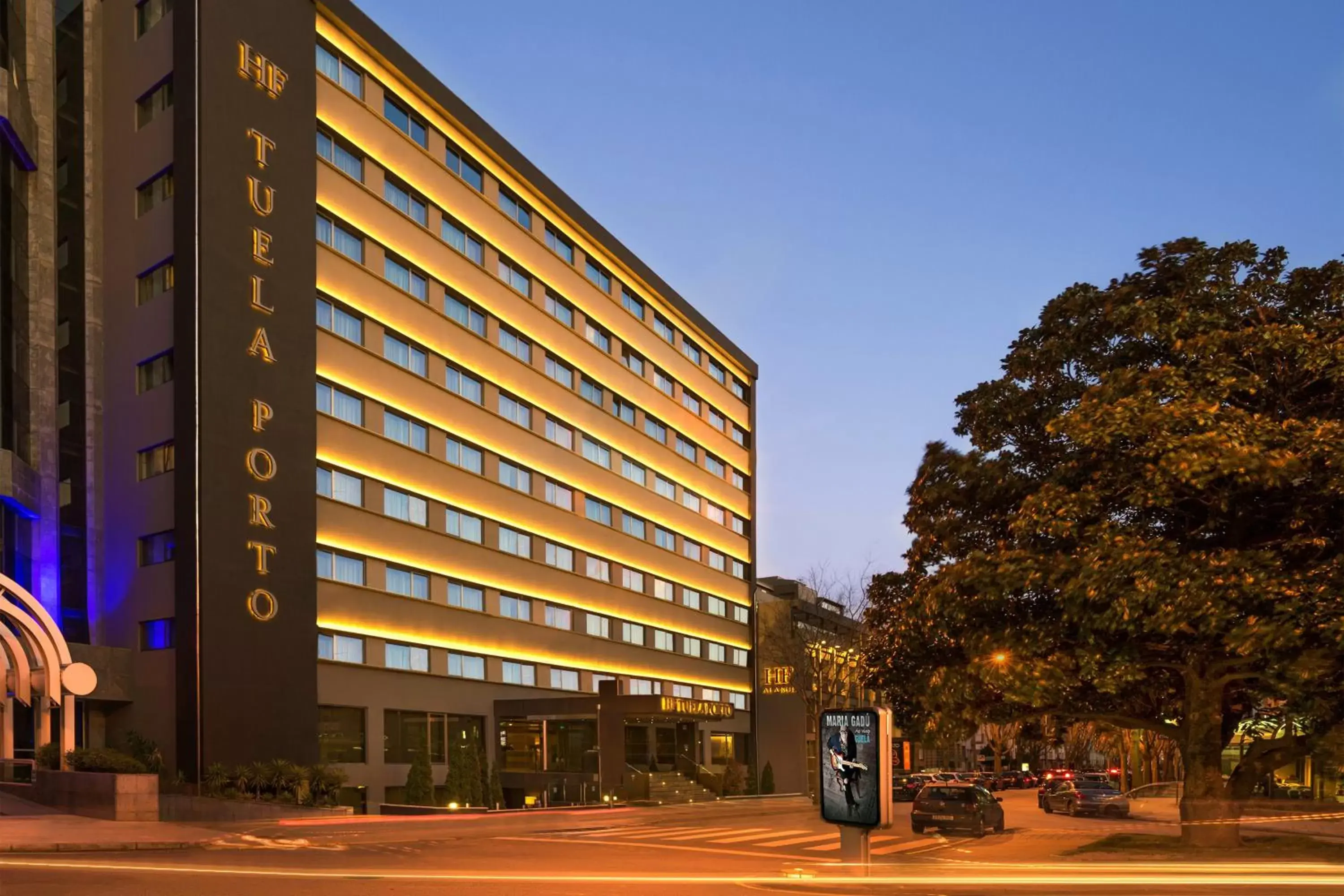 Property building in HF Tuela Porto Property building in HF Tuela Porto