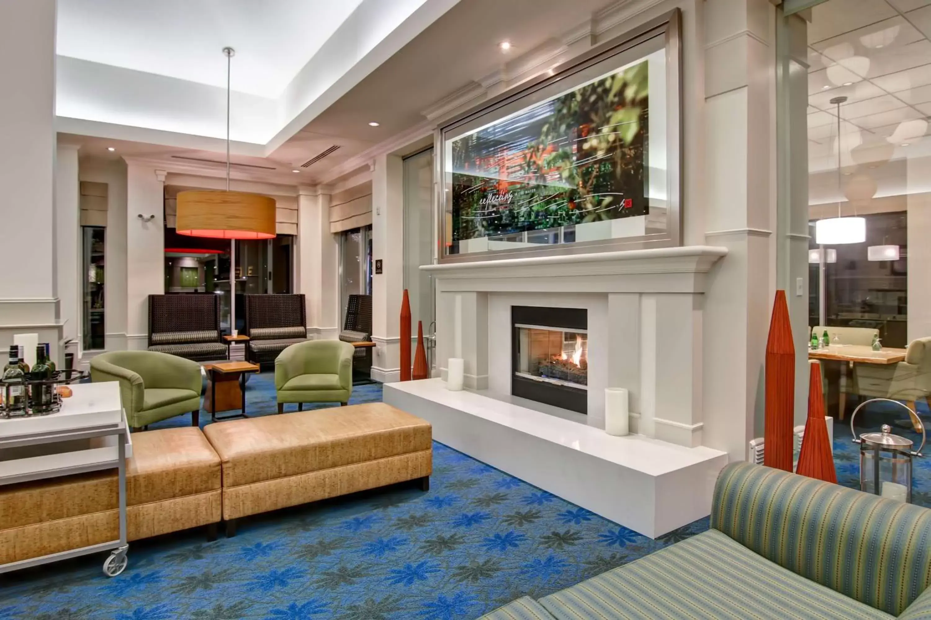 Lobby or reception, Seating Area in Hilton Garden Inn Toronto/Mississauga