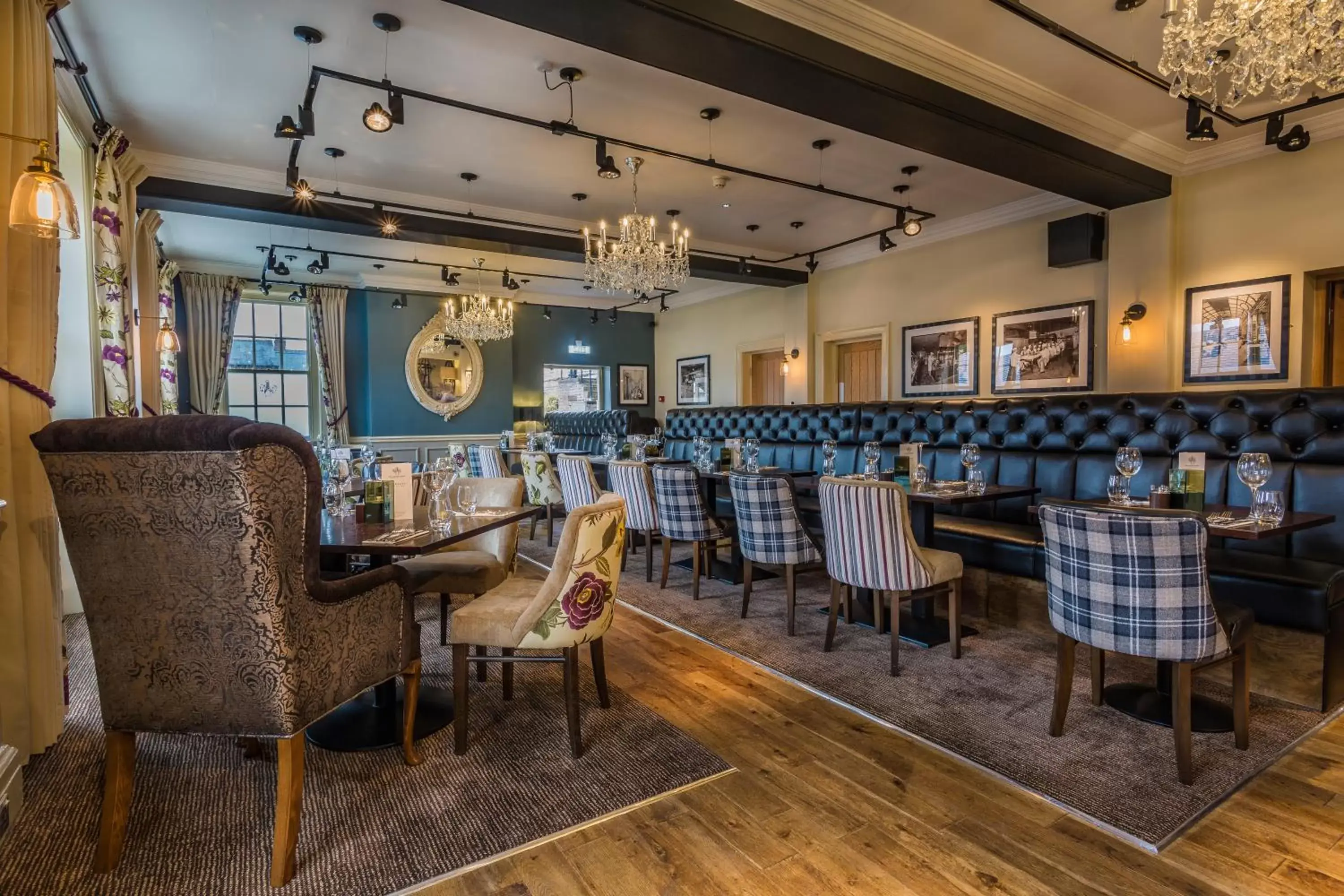 Seating area in The Golden Fleece Hotel, Thirsk, North Yorkshire