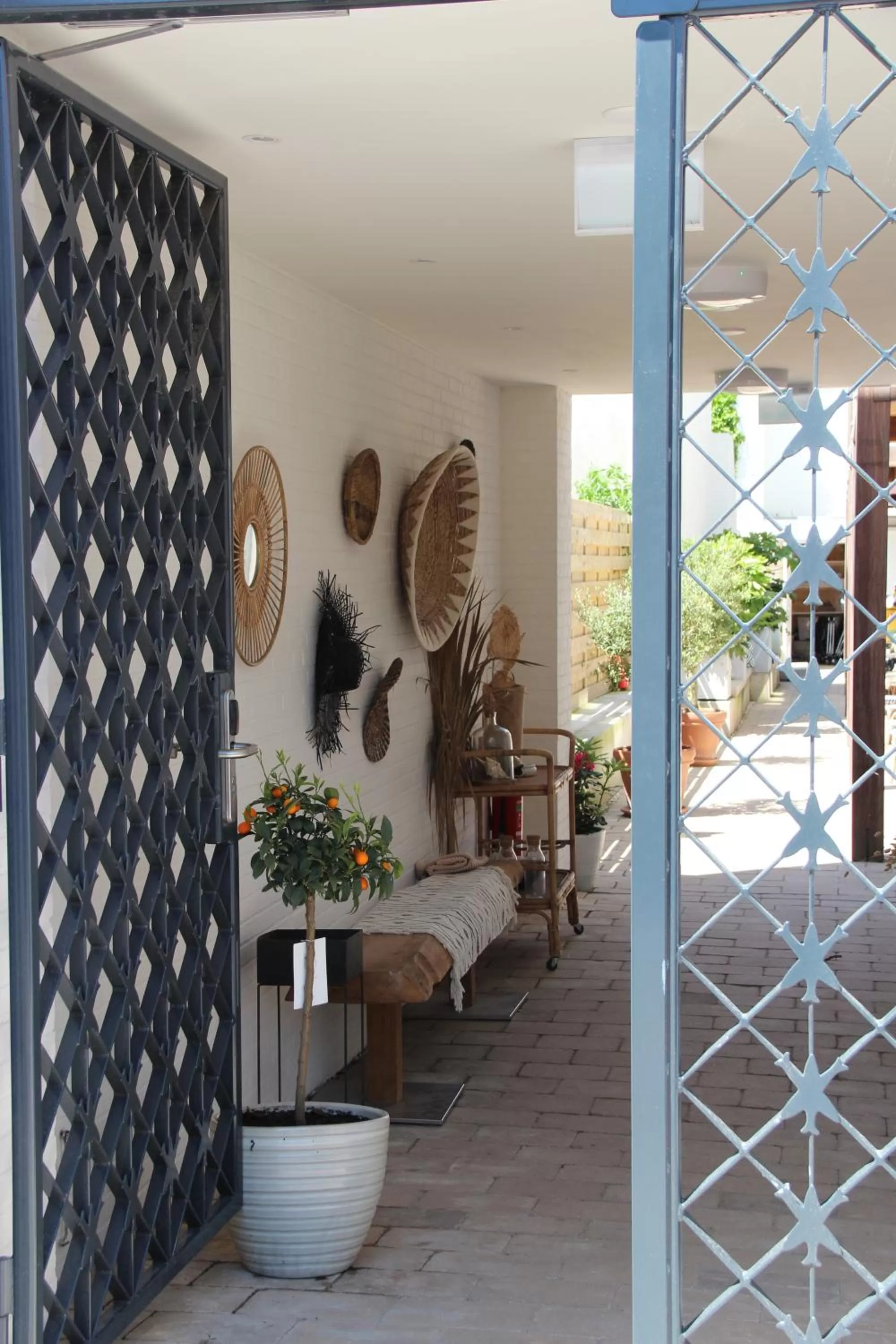 Facade/entrance in Hotel Paradis Zandvoort