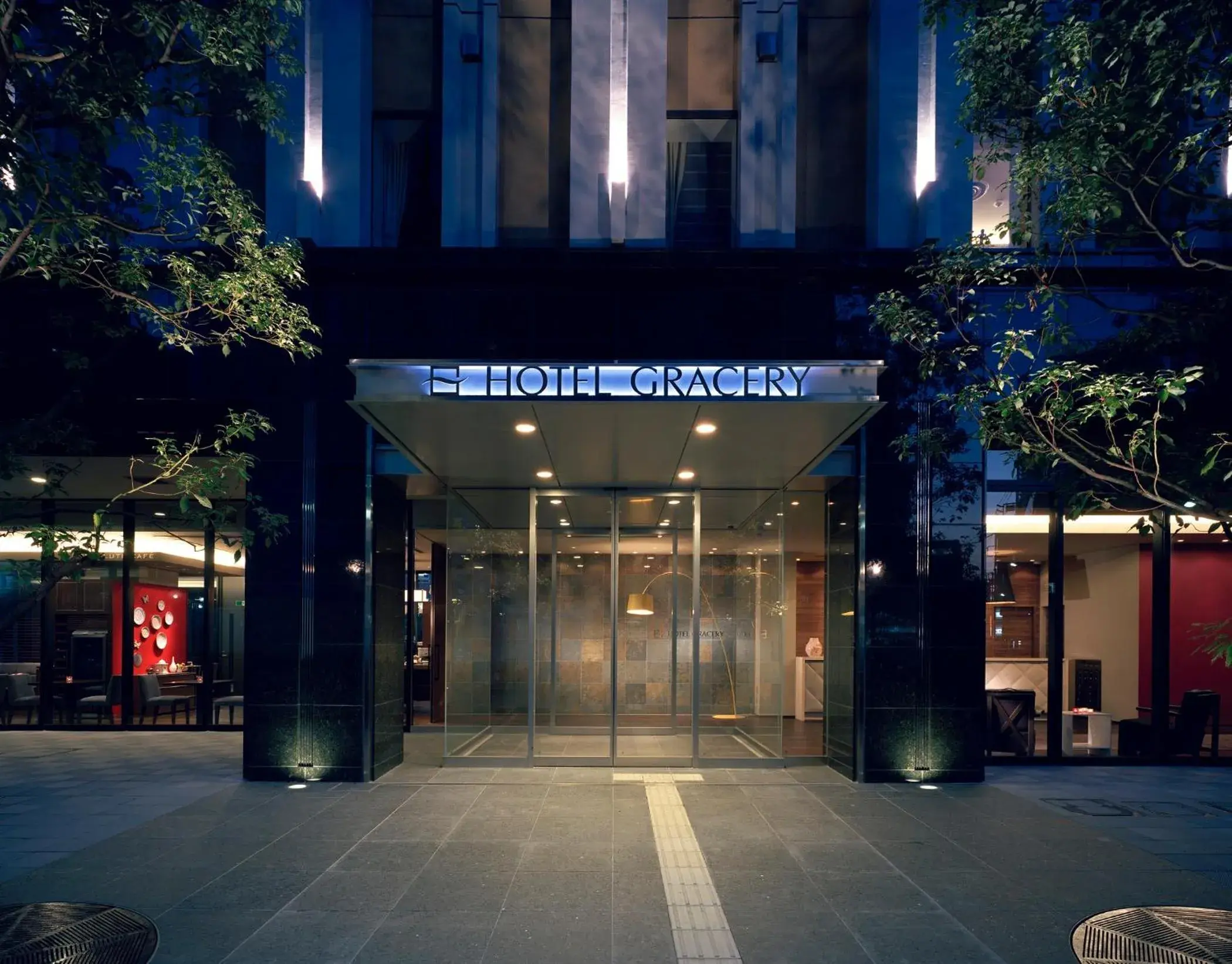 Facade/entrance in Hotel Gracery Tokyo Tamachi