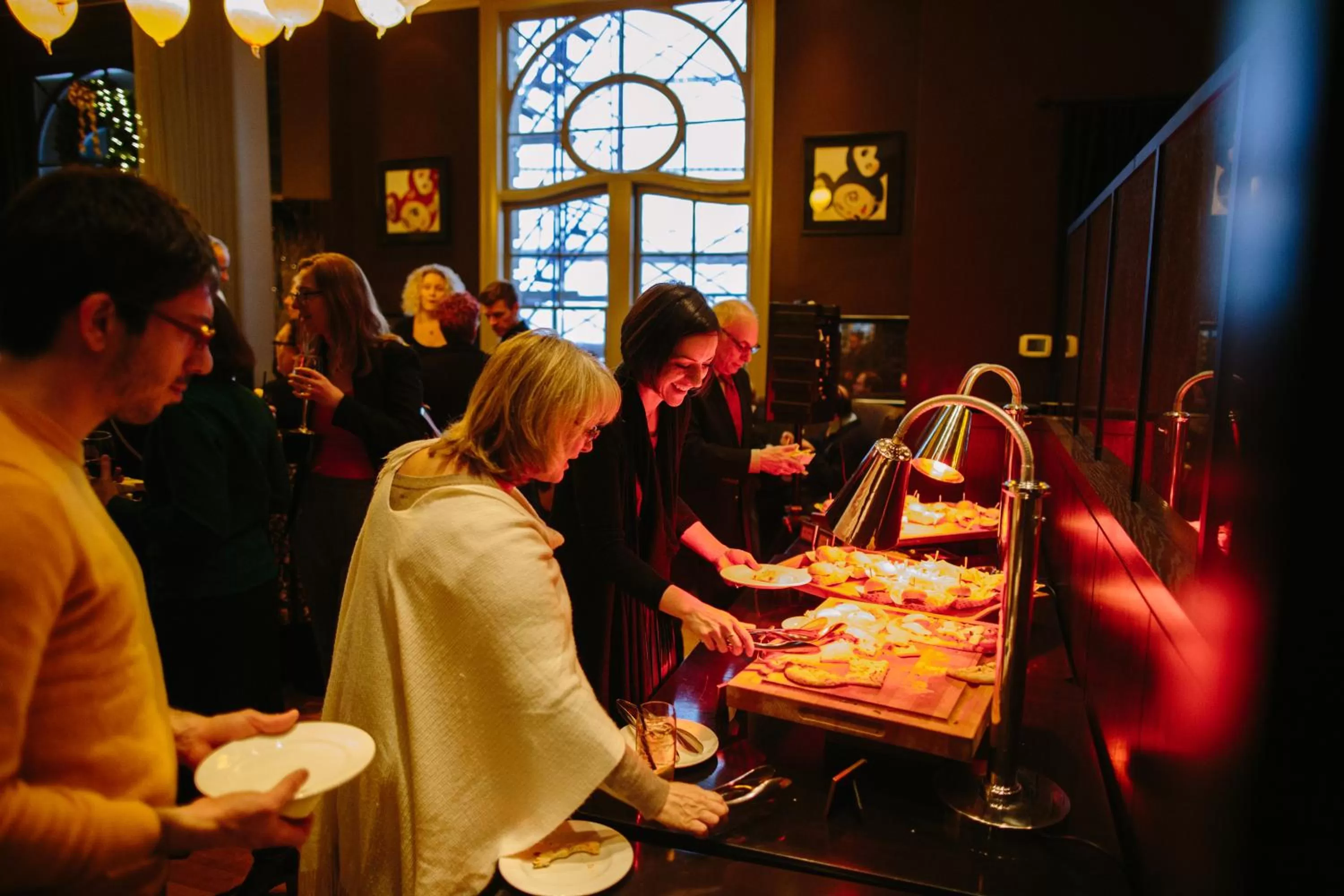 Restaurant/places to eat in The Lenox