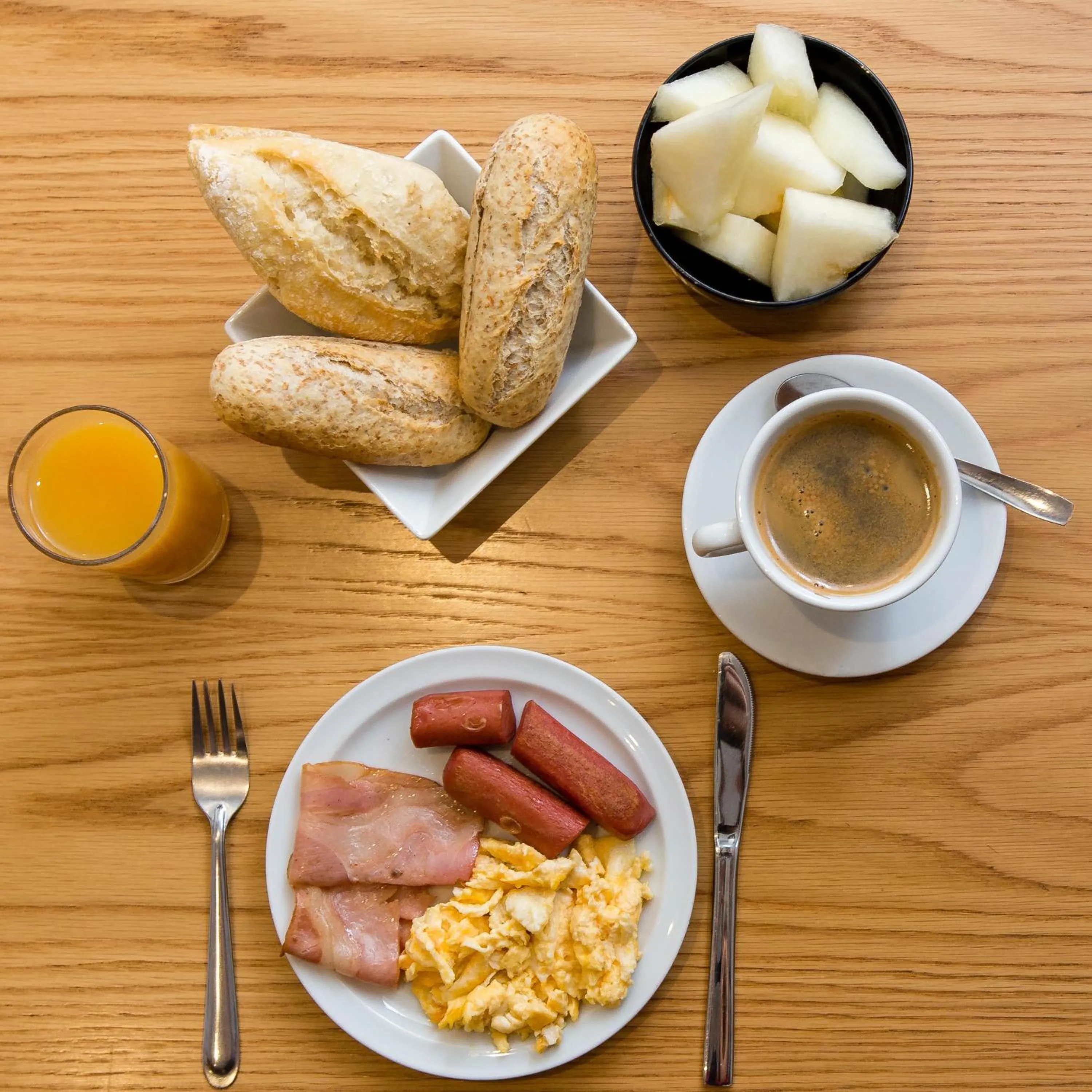 Continental breakfast in Hostal Abadia Madrid