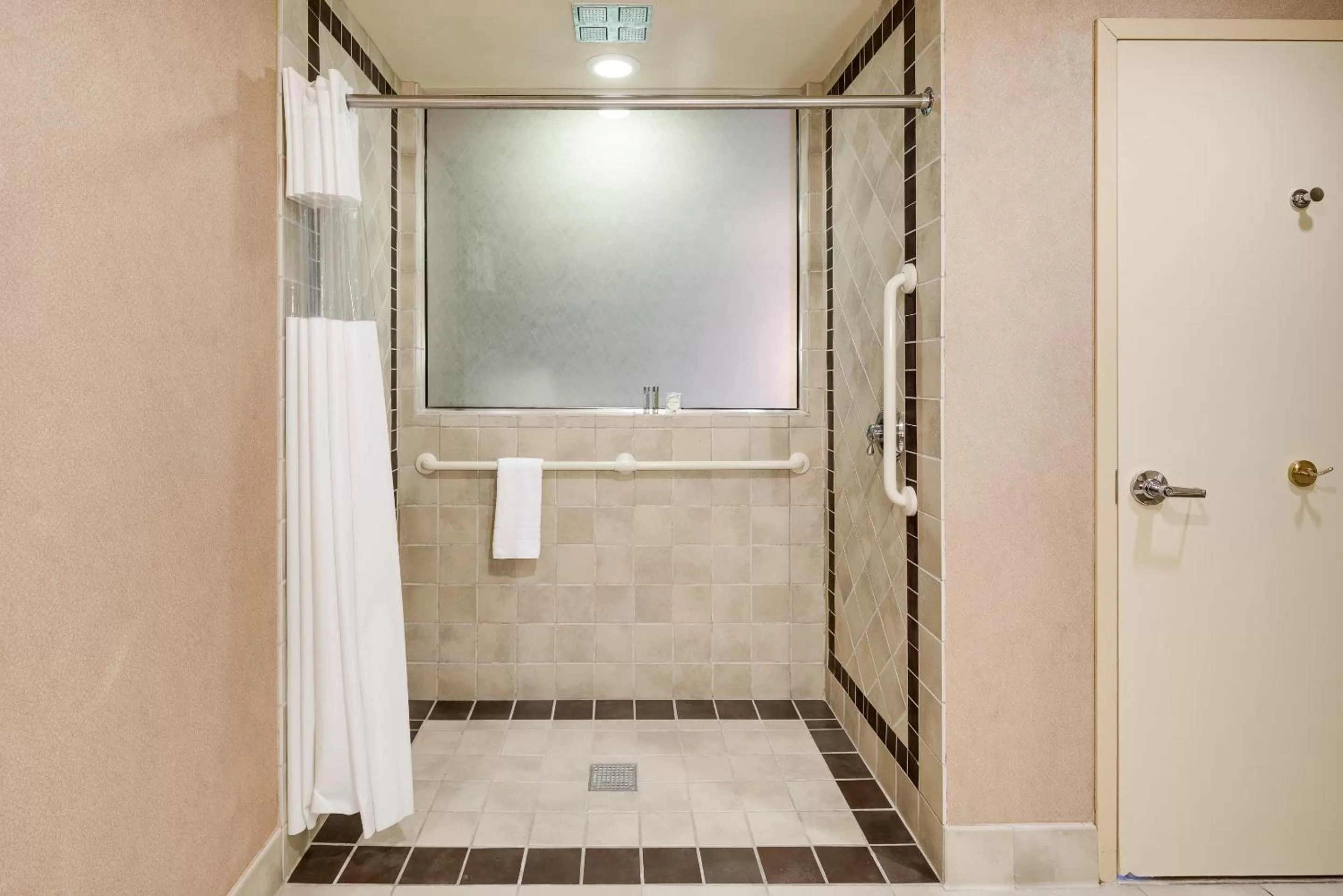 Shower in Showboat Hotel Atlantic City