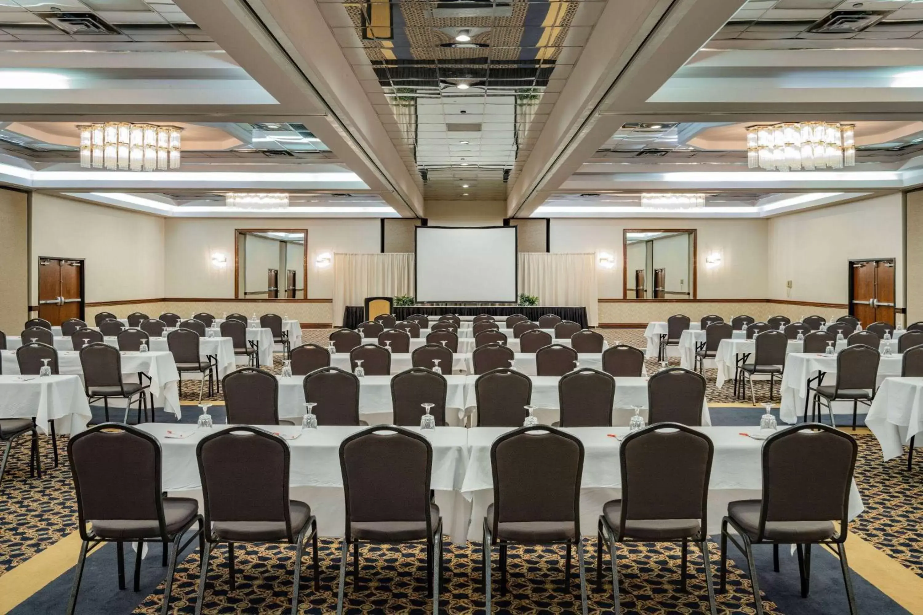 Banquet/Function facilities in Howard Johnson by Wyndham Lima