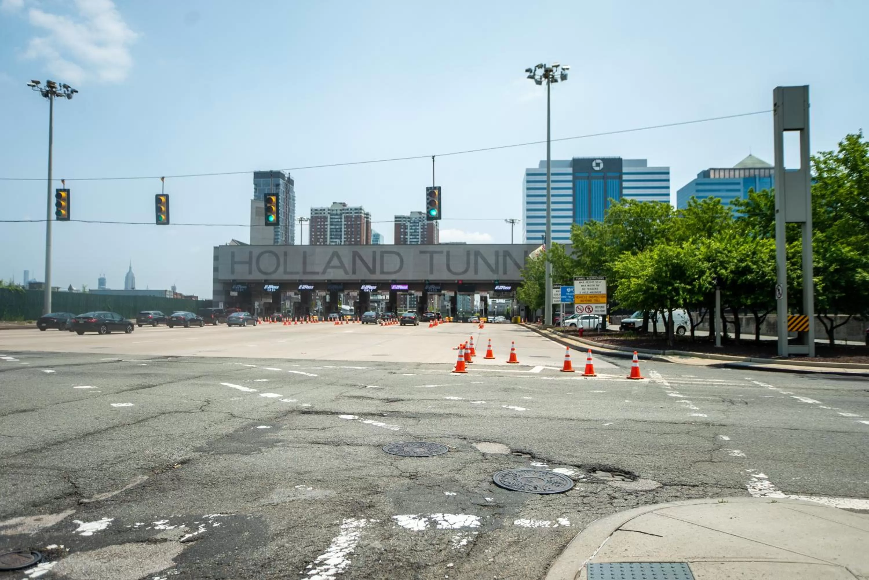 Street view in Holland Hotel Free Parking Jersey City