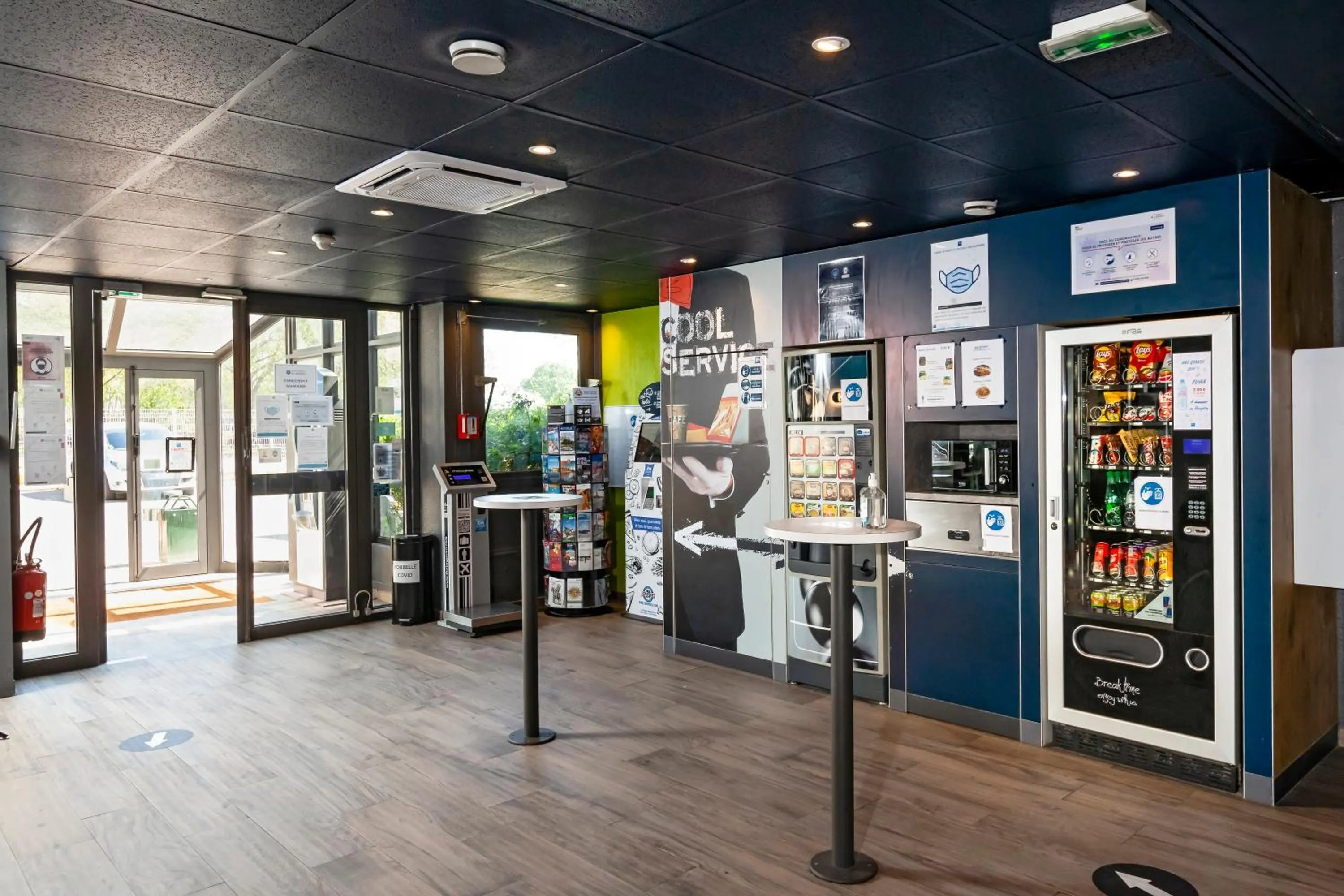 Lobby or reception in ibis budget Antony Massy rénové 2024