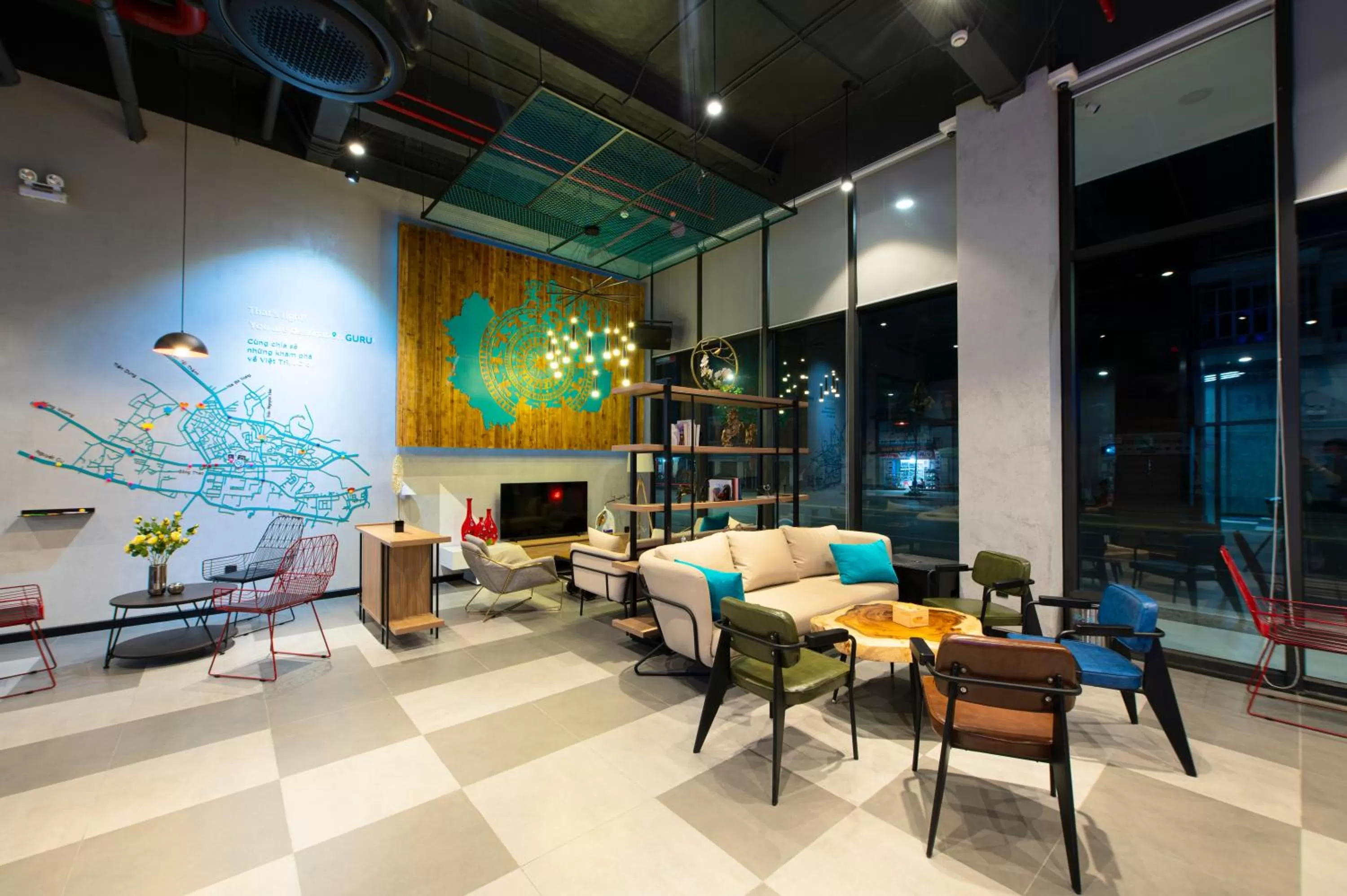 Lounge or bar in Tru by Hilton Viet Tri City Centre