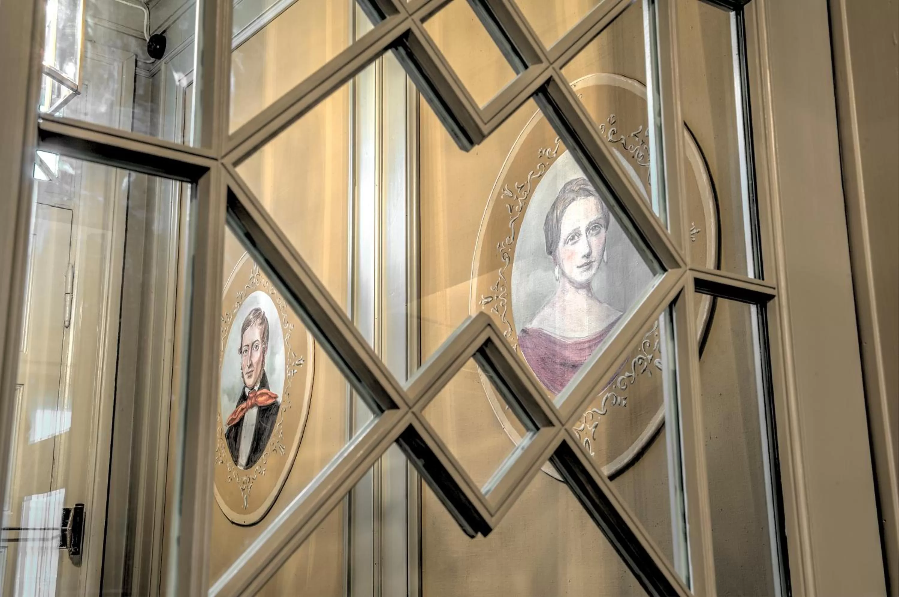 Decorative detail in Camillas Hus