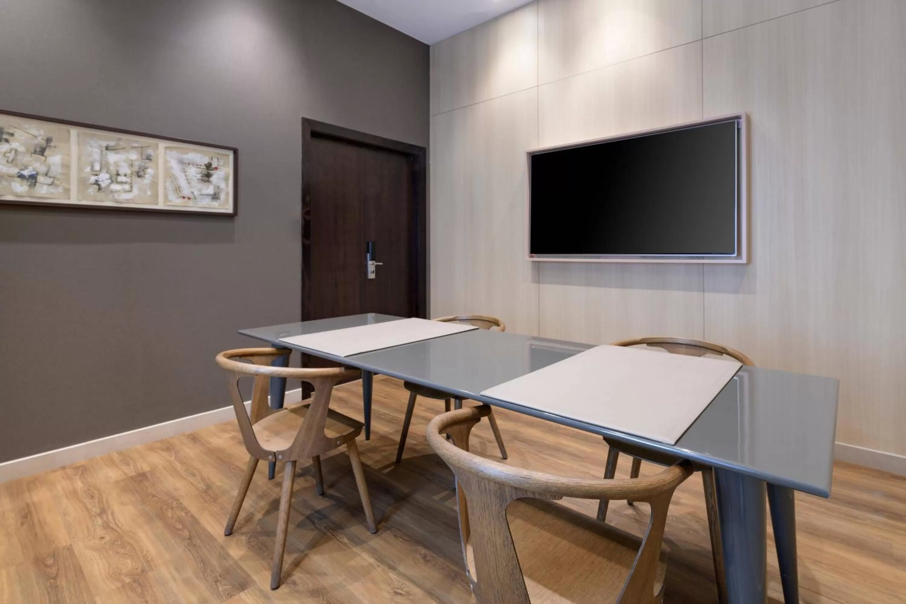 Meeting/conference room in AC Hotel Valencia by Marriott