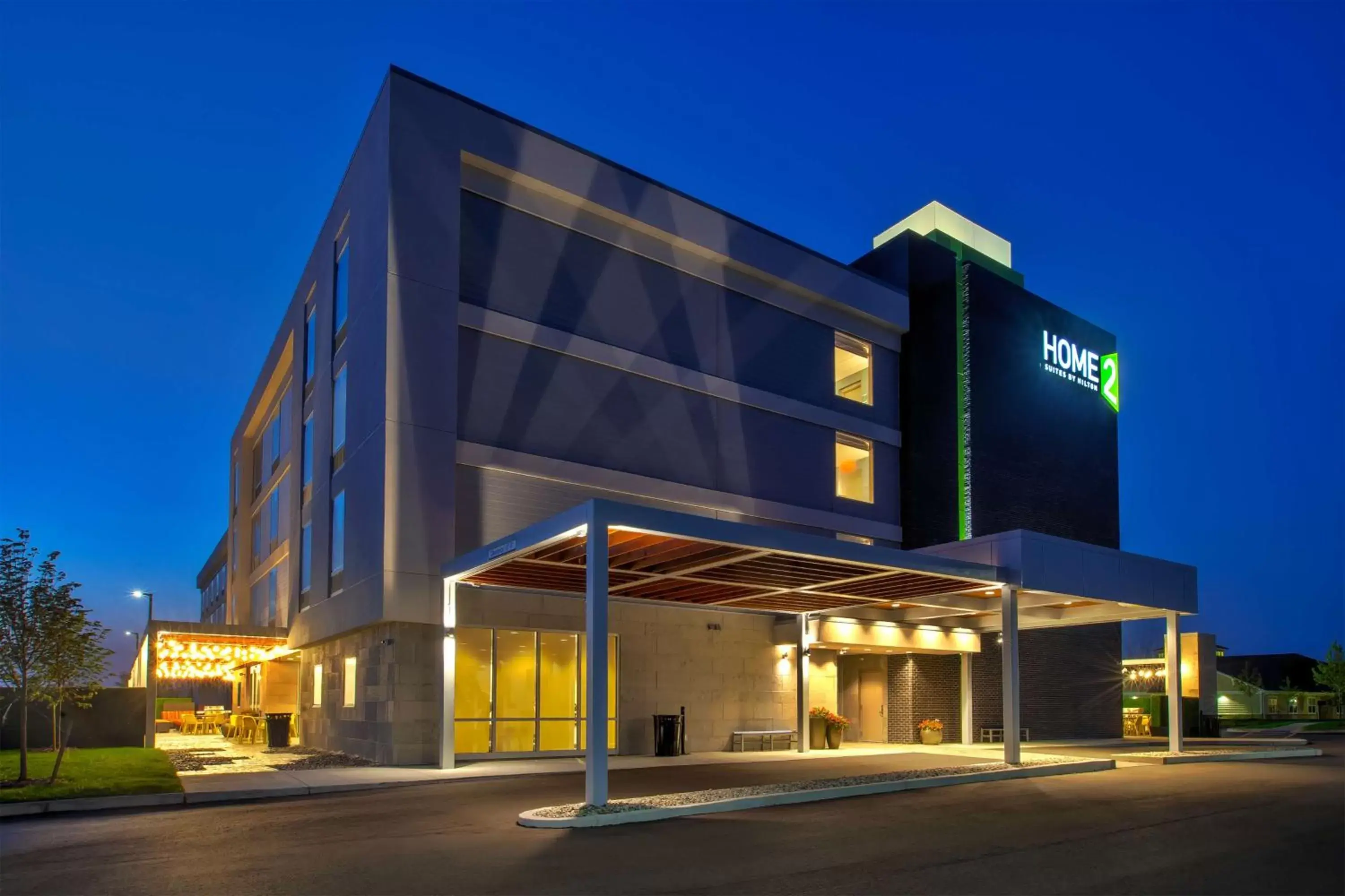 Property Building in Home2 Suites By Hilton Grand Rapids South