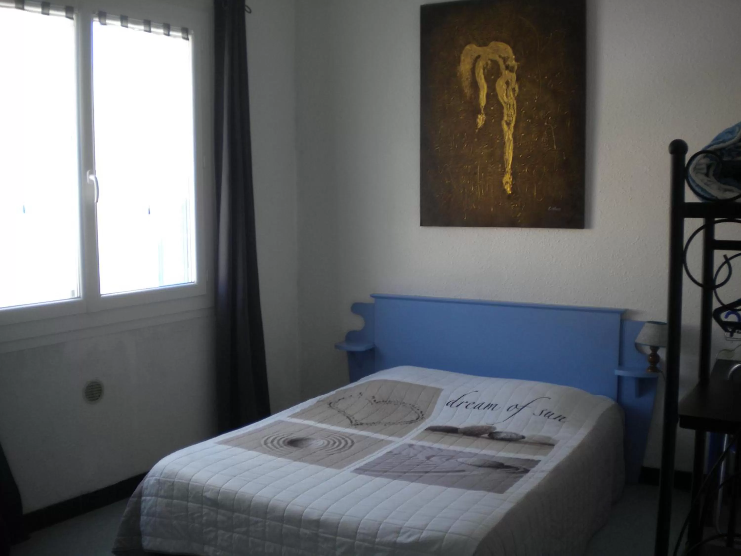 Bedroom, Bed in L 'Acropole