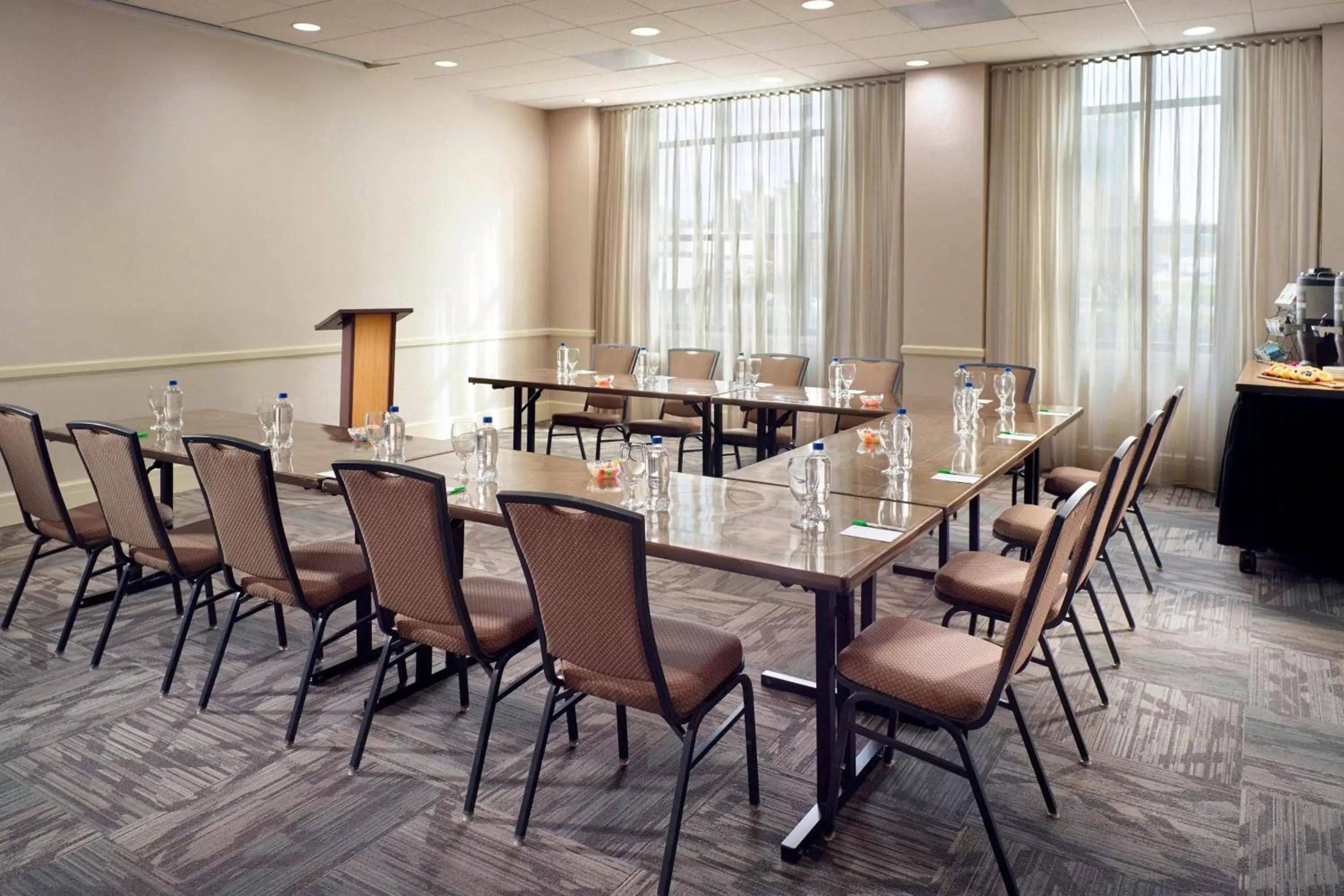 Meeting/conference room in Courtyard Atlanta Decatur Downtown/Emory