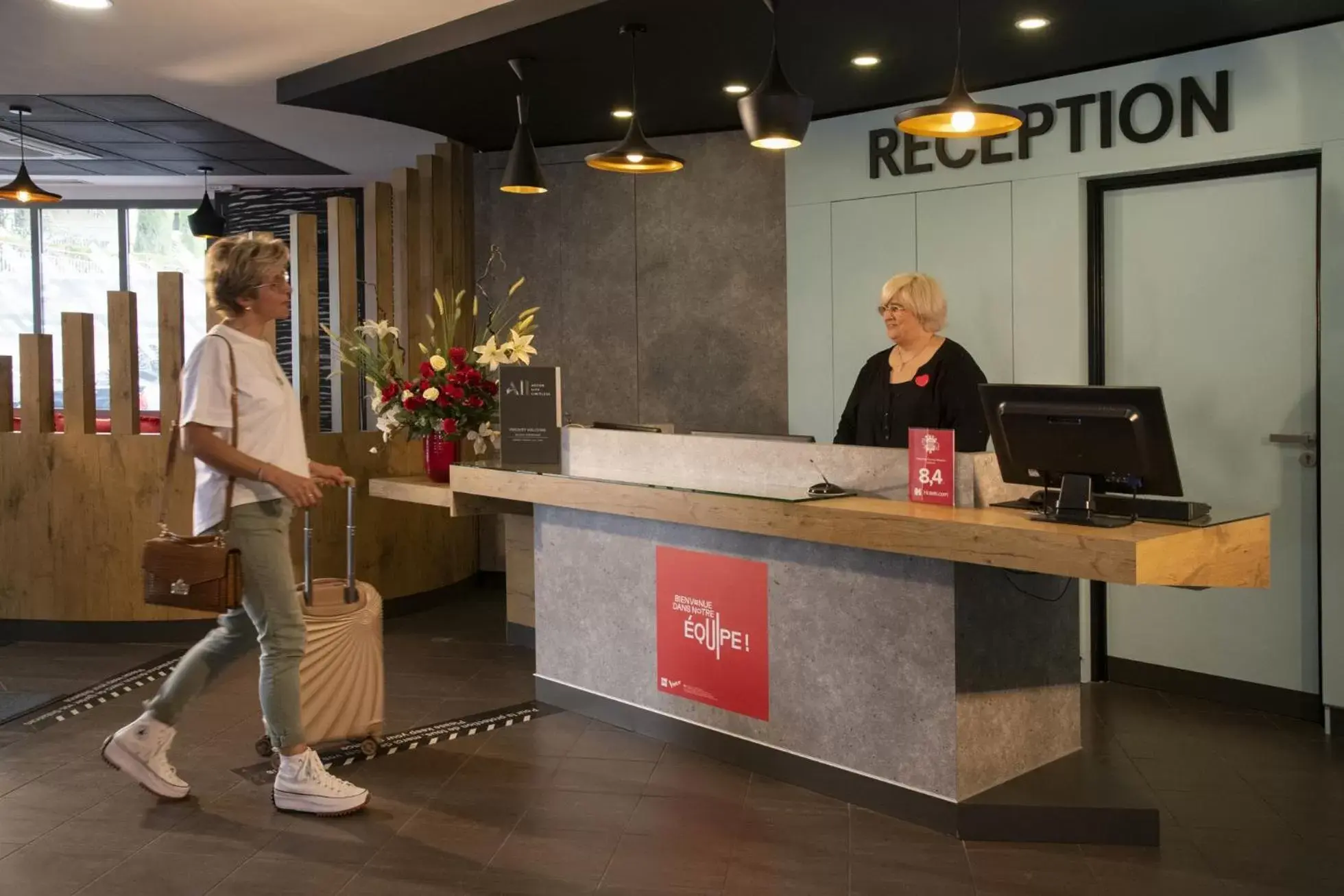 Lobby or reception, Lobby/Reception in IBIS Cannes Mouans Sartoux Piscine parking gratuit