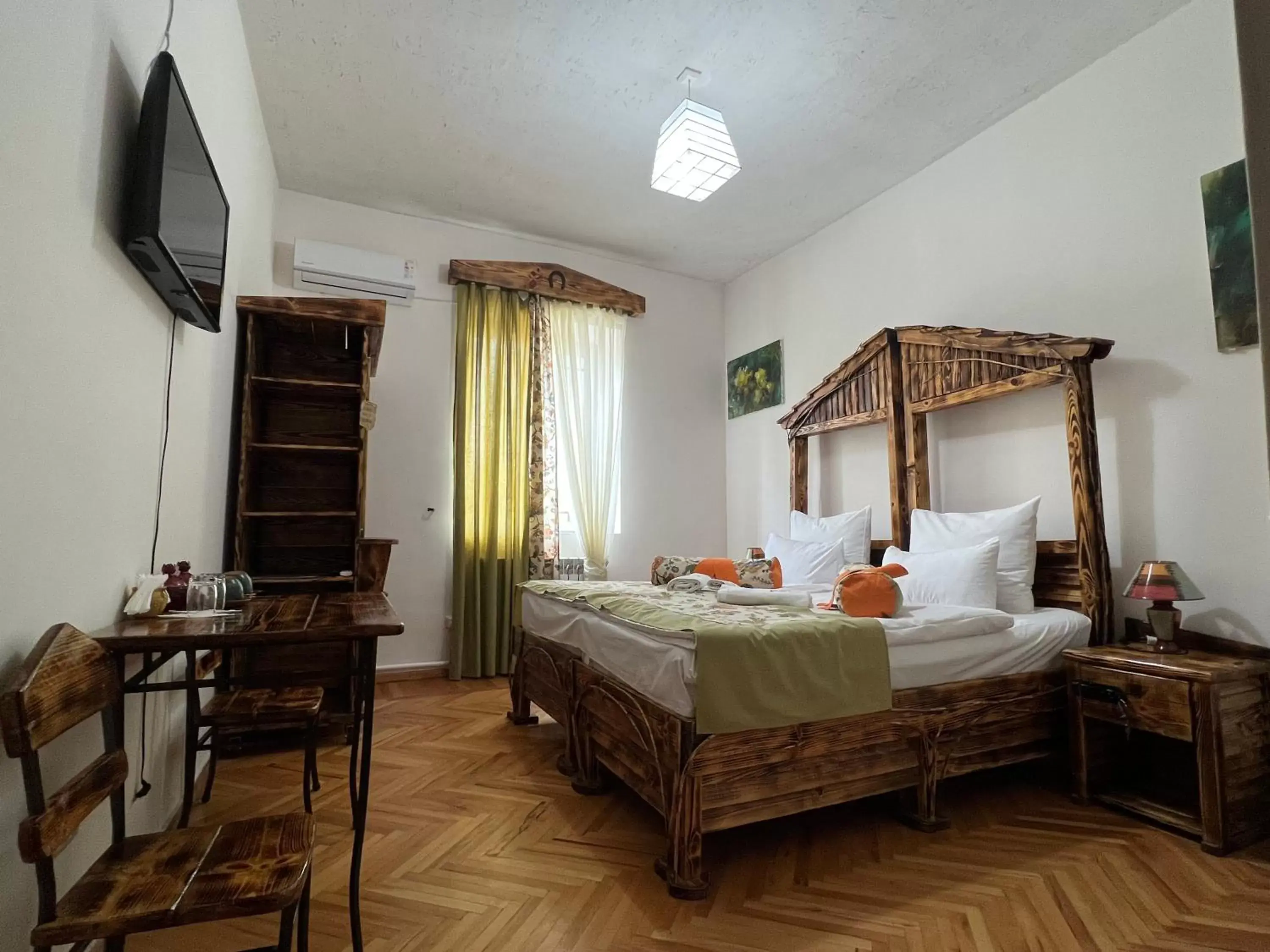 Double or Twin Room with Bathroom in Machanents Art Hotel Double or Twin Room with Bathroom in Machanents Art Hotel