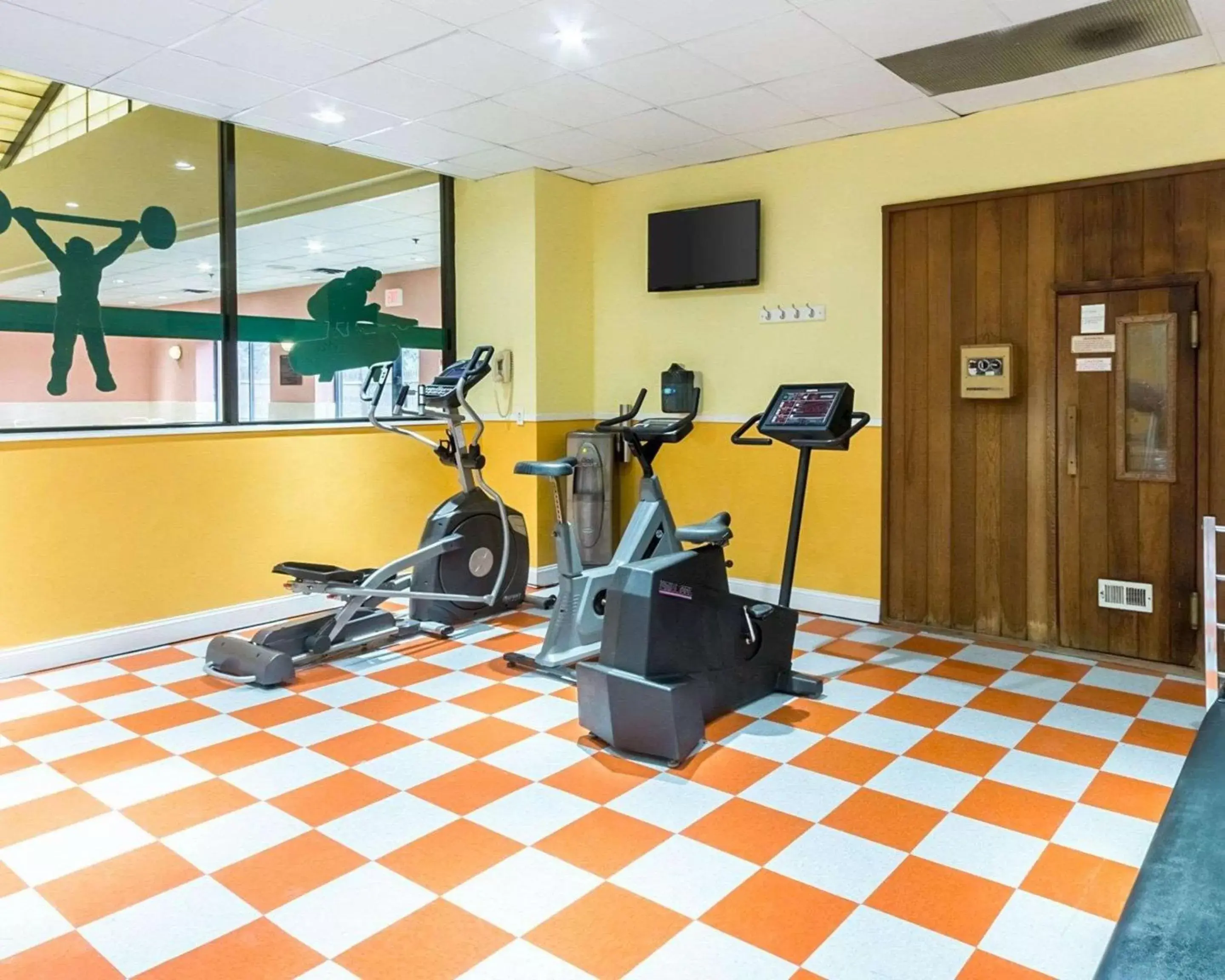 Fitness centre/facilities, Fitness Center/Facilities in Clarion Hotel Somerset - New Brunswick