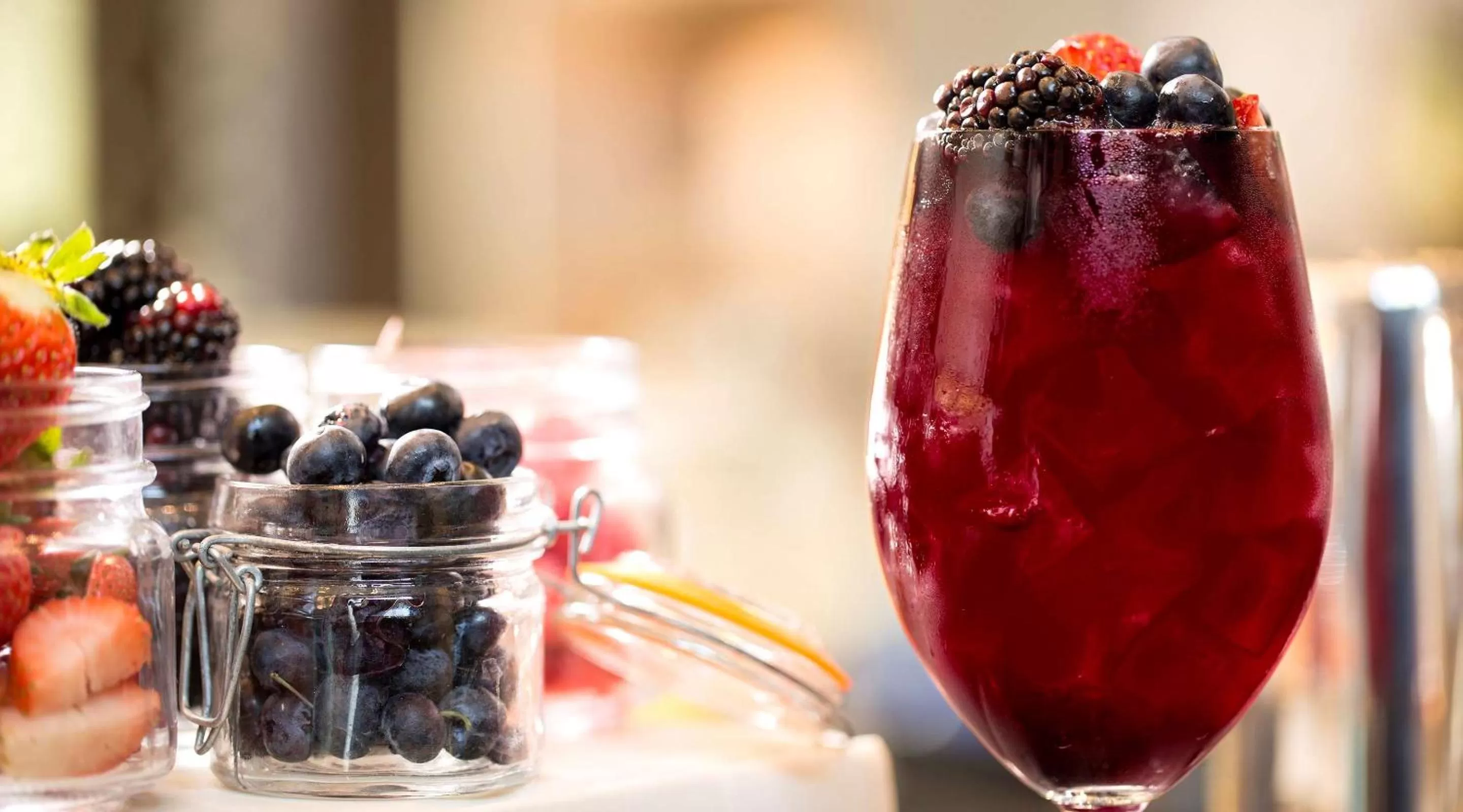 Drinks in River Terrace Inn, a Noble House Hotel