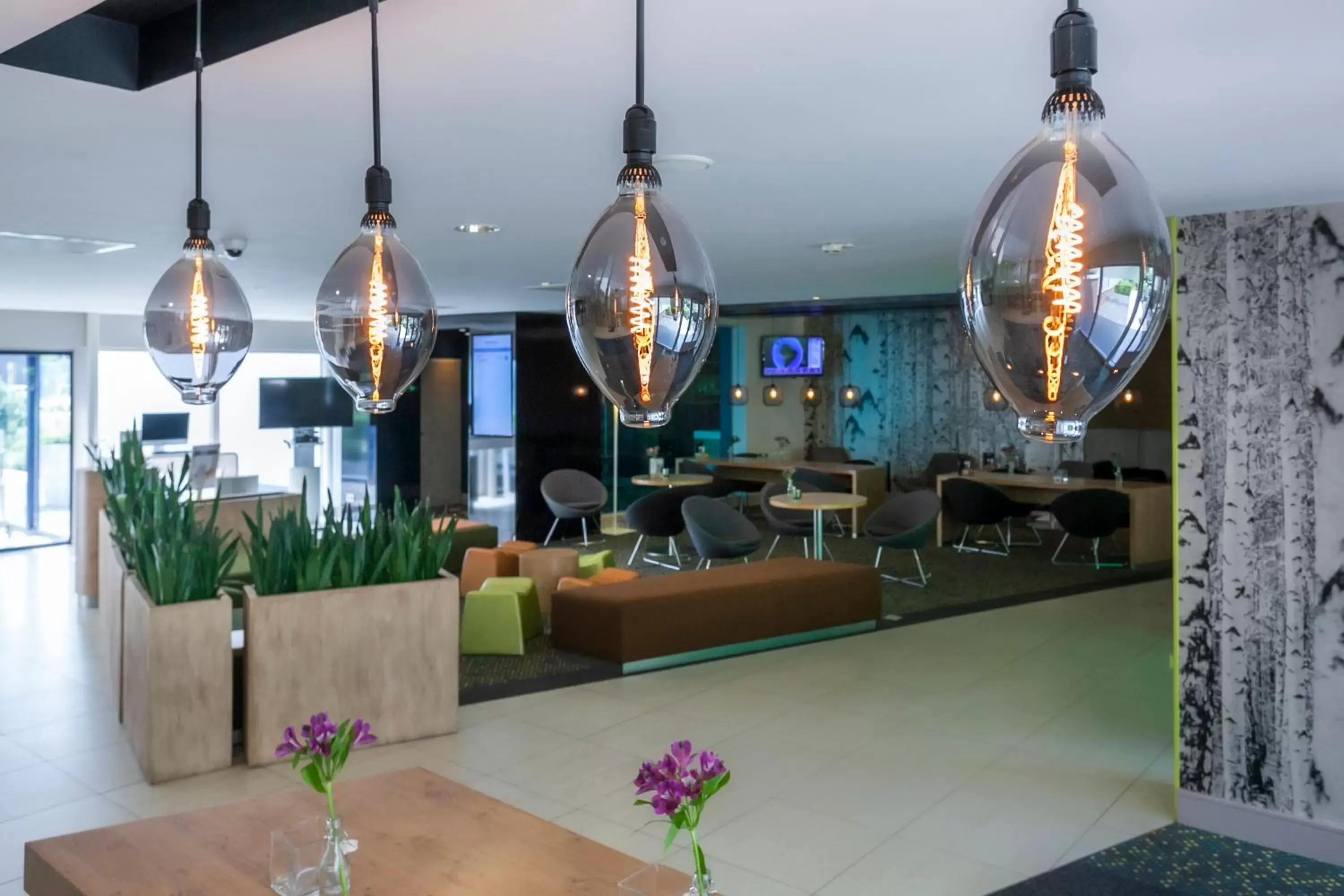 Lobby or reception in Novotel Rotterdam - Schiedam