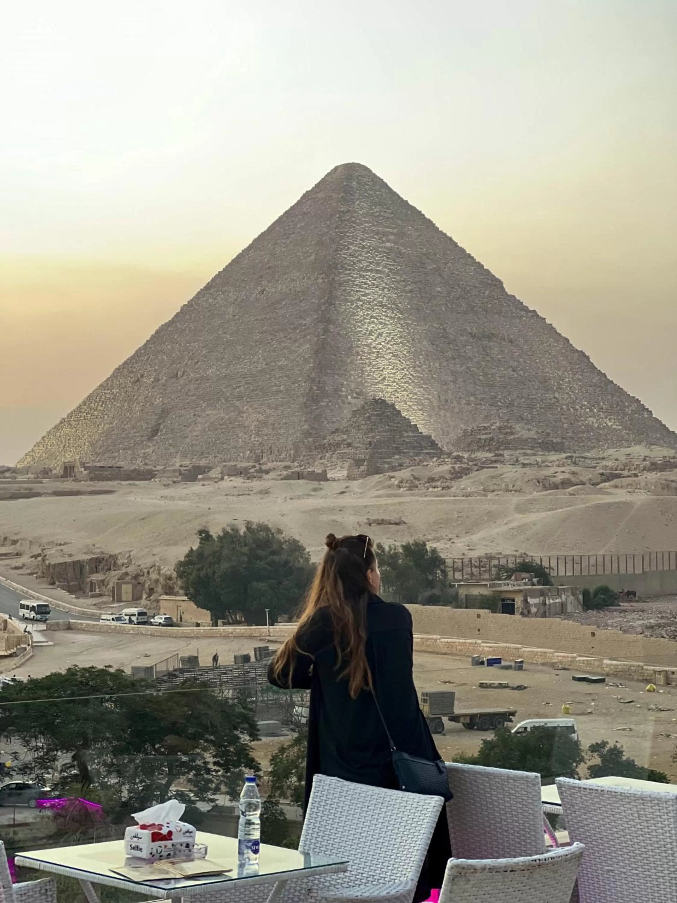 Restaurant/places to eat in PANORAMA view pyramids